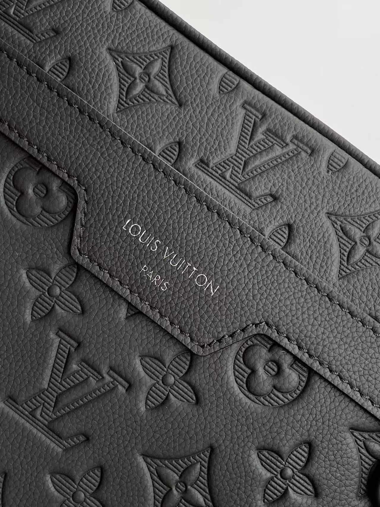 Louis Vuitton Alpha Messenger Black Monogram Shadow calfskin leather M28785 High
