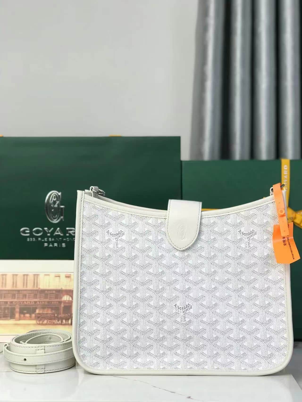 Goyard Musette PM bag in white Goyardine canvas High