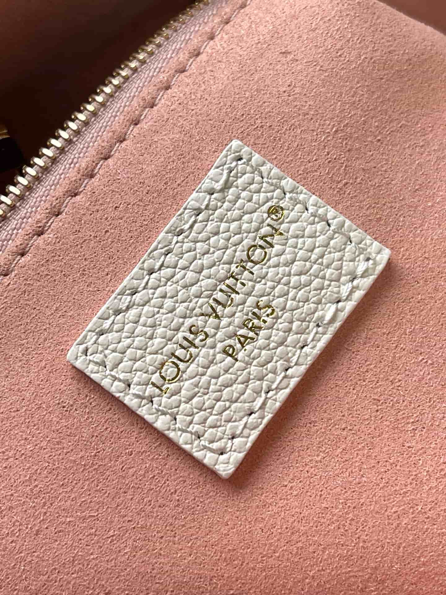 Louis Vuitton OnTheGo PM Milky White/Peach Cowhide leather M28313 High