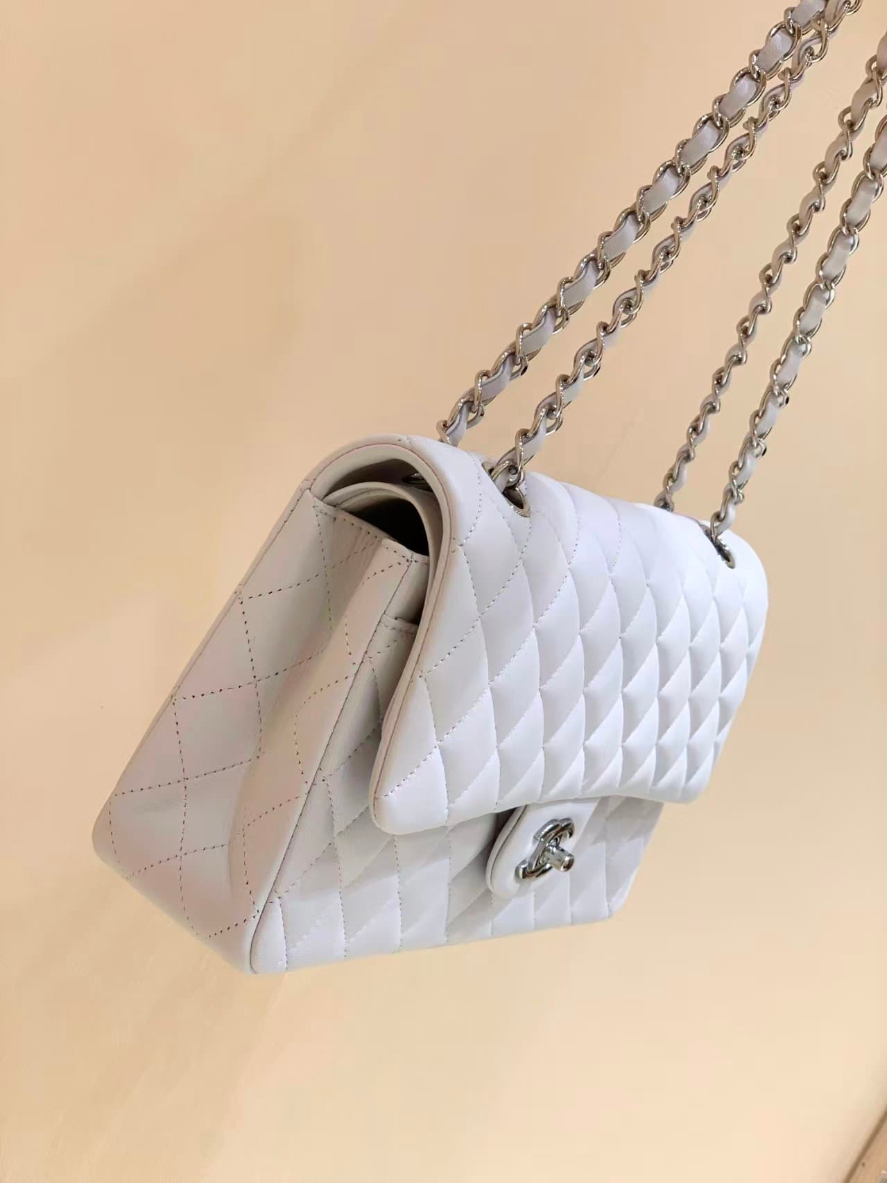 Chanel Medium CLASSIC HANDBAG Lambskin Silver-Tone Metal White TOP