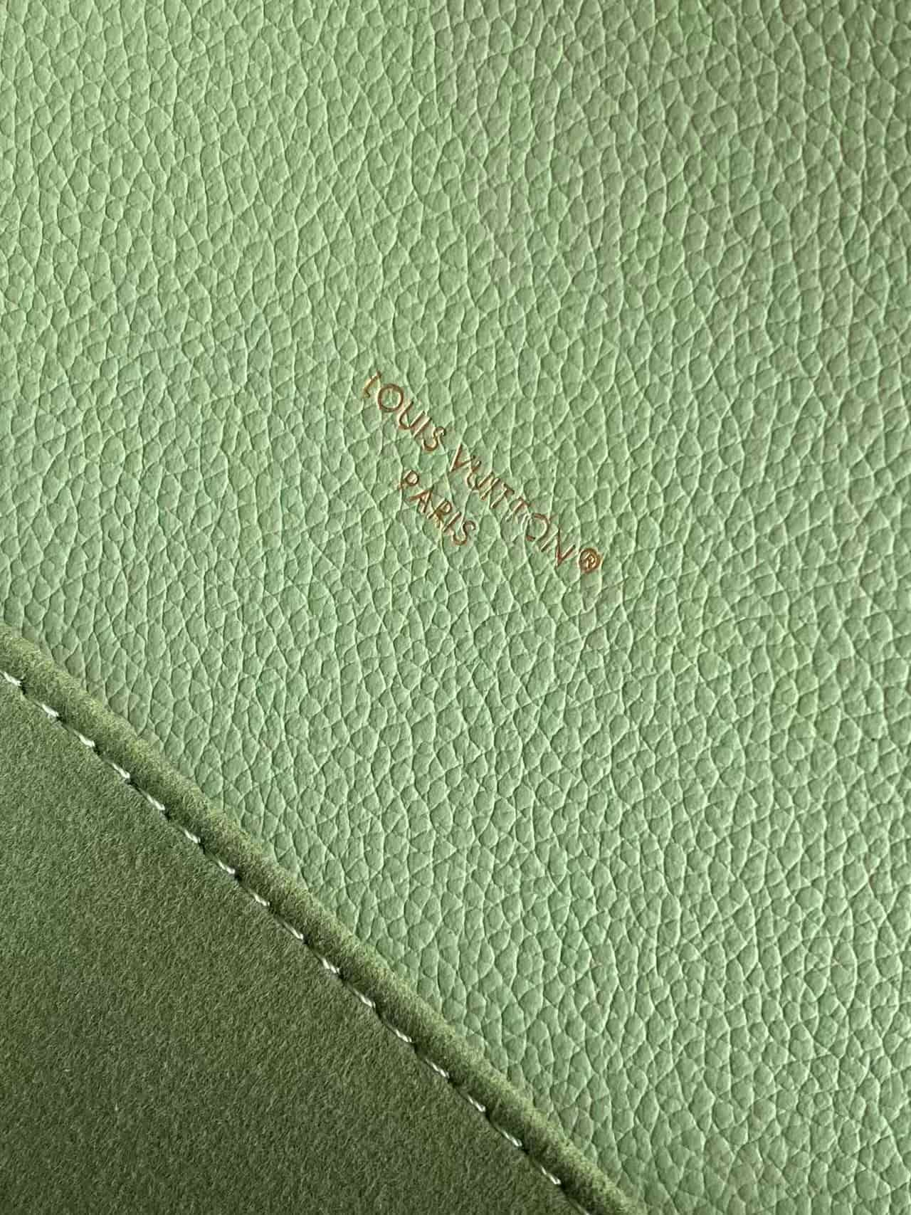Louis Vuitton Pochette Métis East-West Minty Embossed cowhide leather M2A339 High