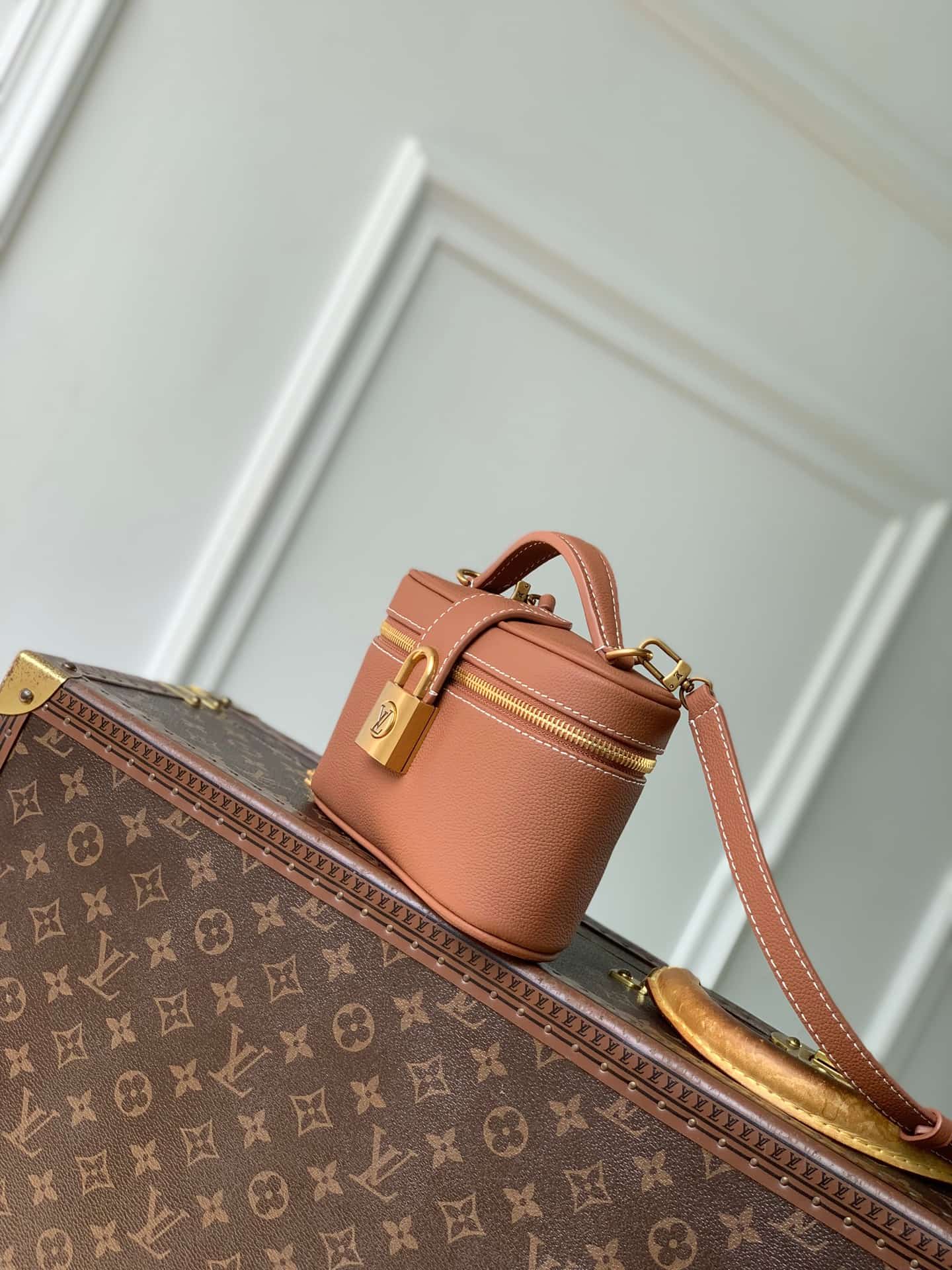 Louis Vuitton Low Key Vanity Pouch Cognac Calfskin M27505 High