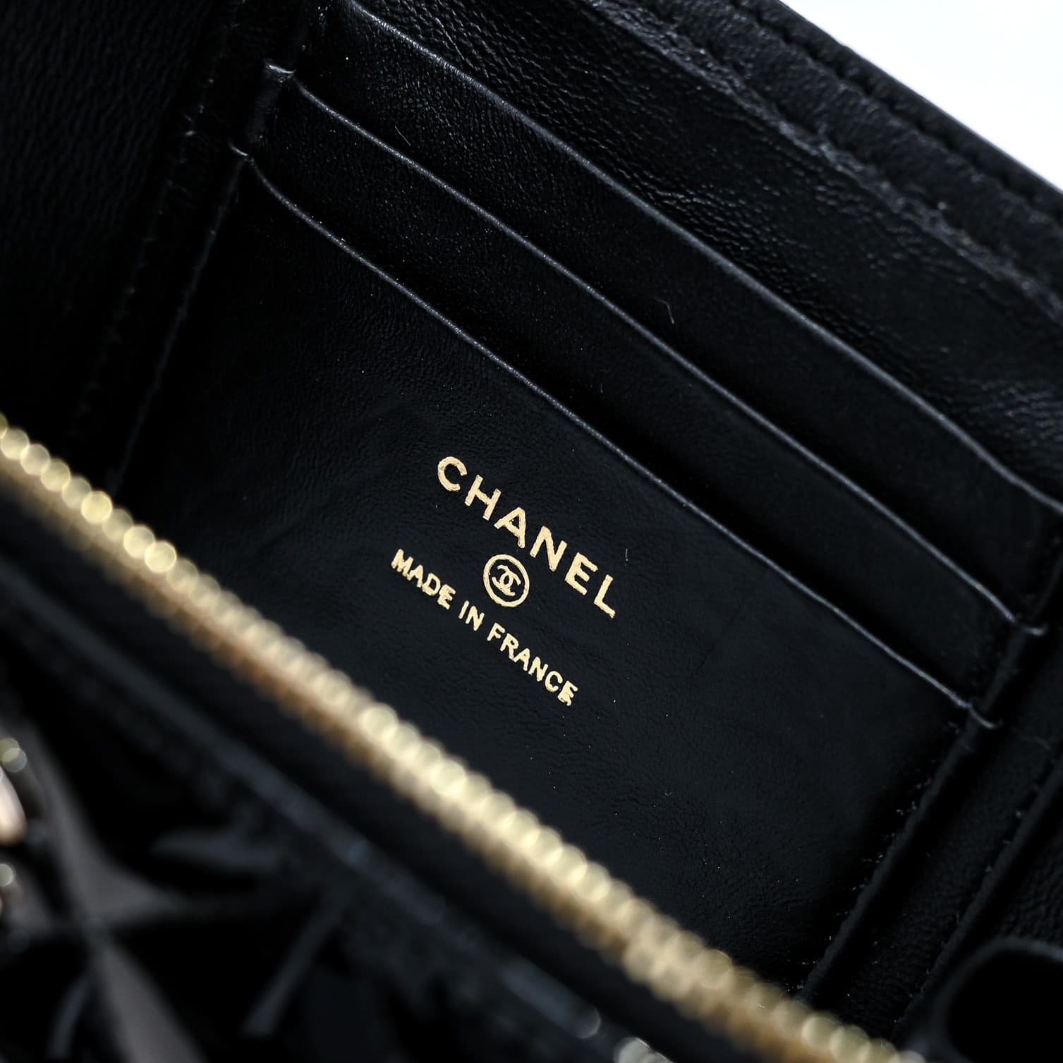 Chanel VANITY WITH CHAIN AP2199 Patent Calfskin Gold-Tone Metal High