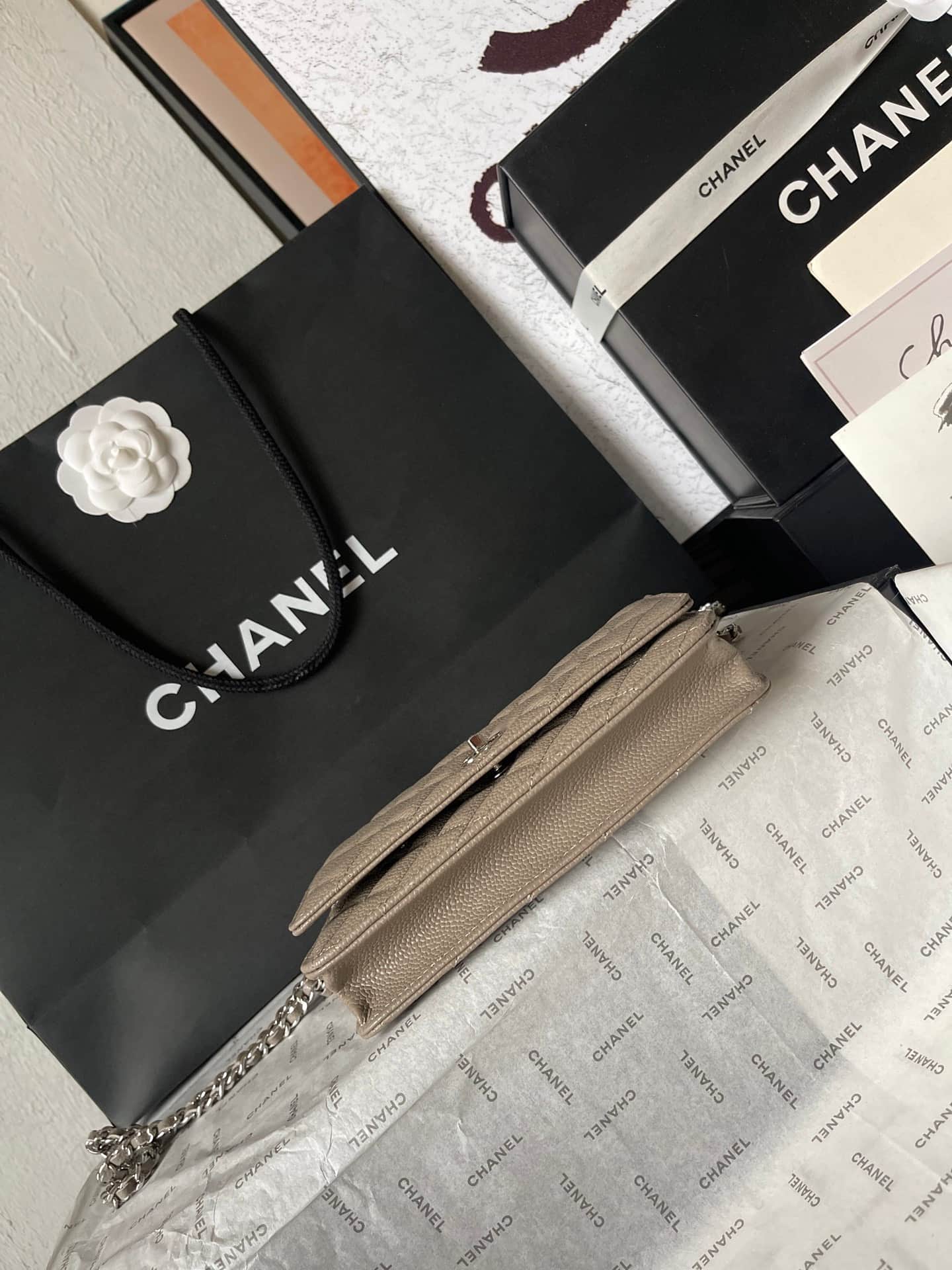 Chanel Classic Wallet on Chain Grained Shiny Calfskin & Silver-Tone Metal AP4241 Grey A