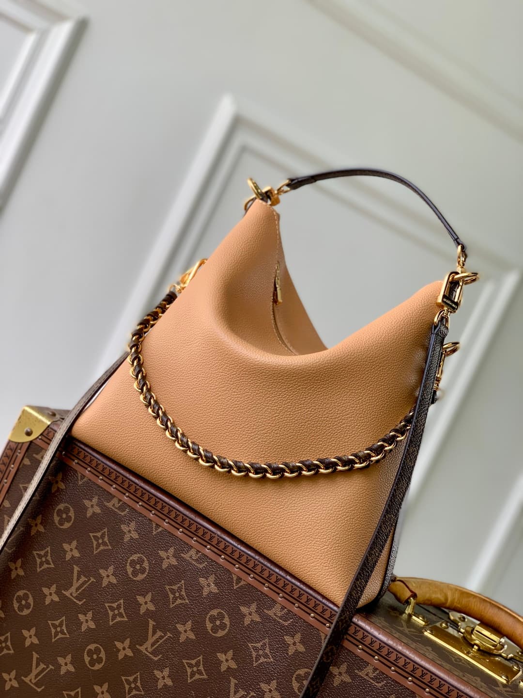 Louis Vuitton Multipass H27 handbag in calfskin leather M28029 camel High