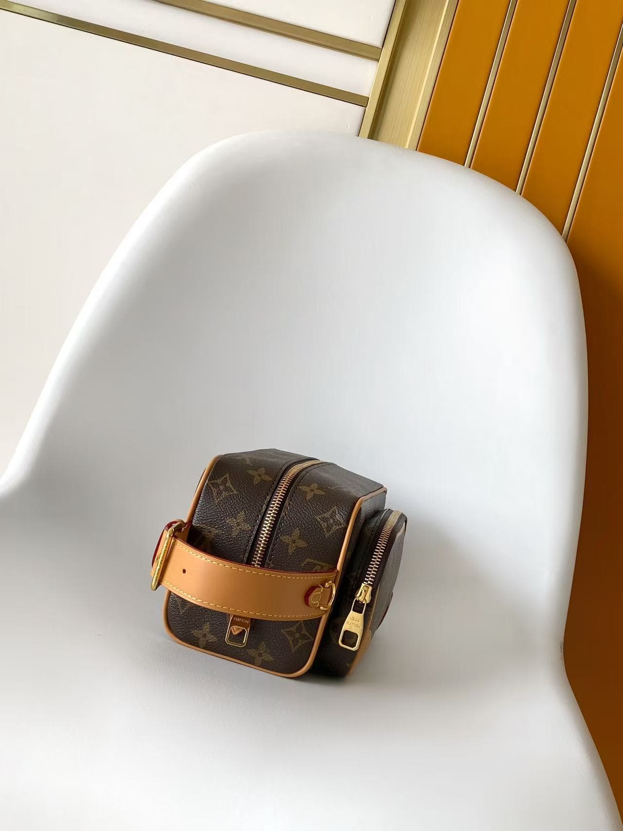 Louis Vuitton Locker Dopp Kit Cargo Monogram Archive coated canvas M2A501 High