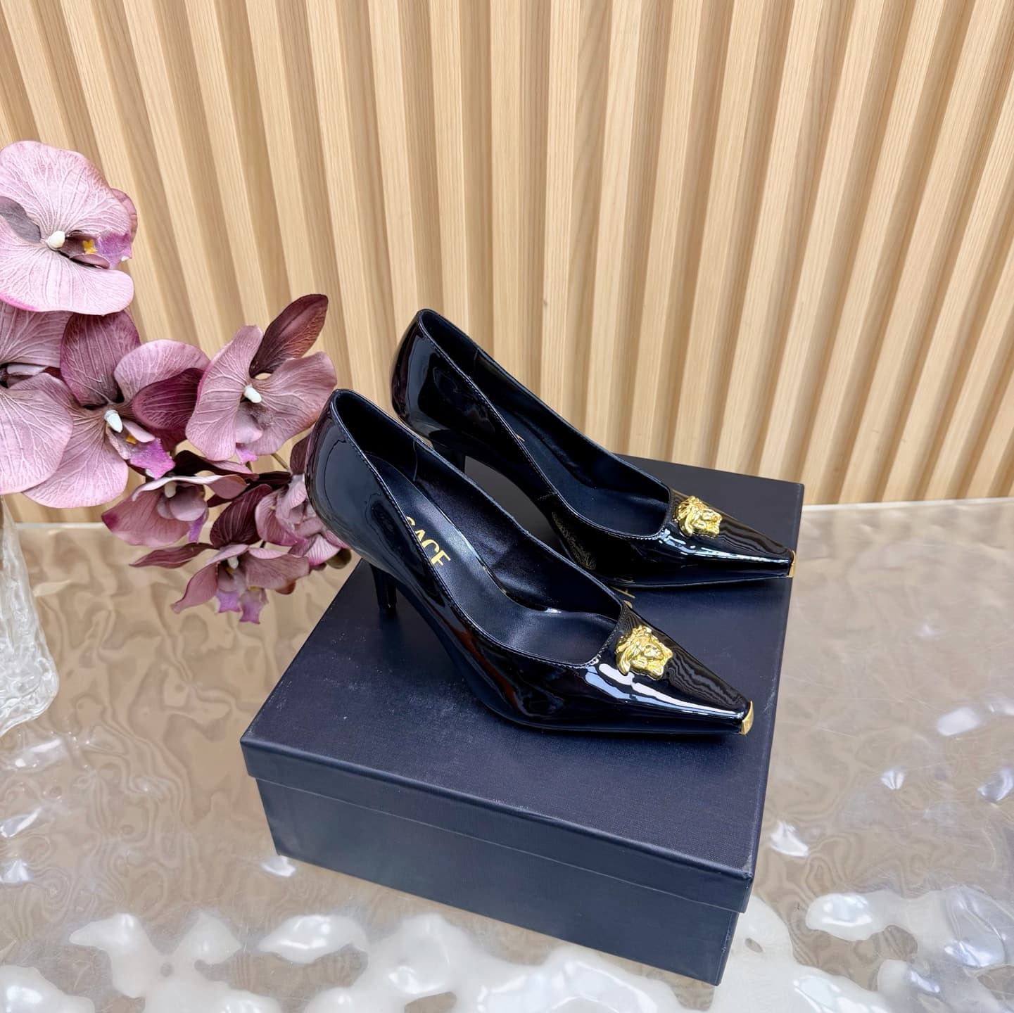 Versace La Medusa patent leather pumps shoes women