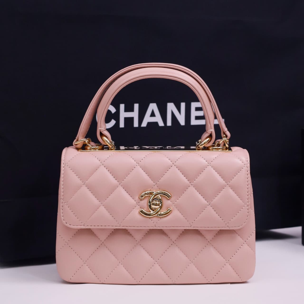 Chanel MINI FLAP BAG WITH TOP HANDLE AS4654 Lambskin &Gold-Tone Metal Pink A
