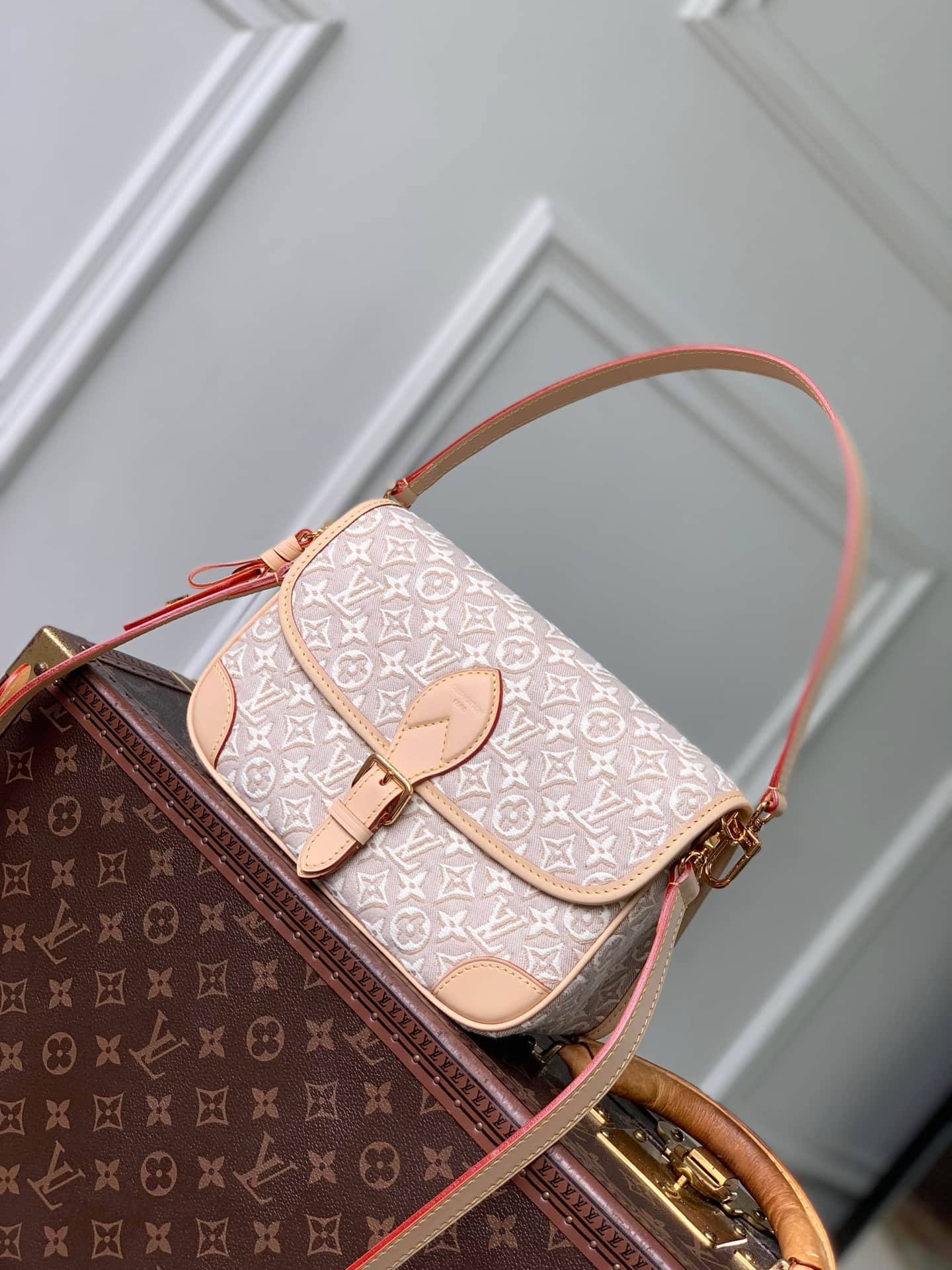Louis Vuitton Diane PM Monogram Emblème Peuplier M29795 High