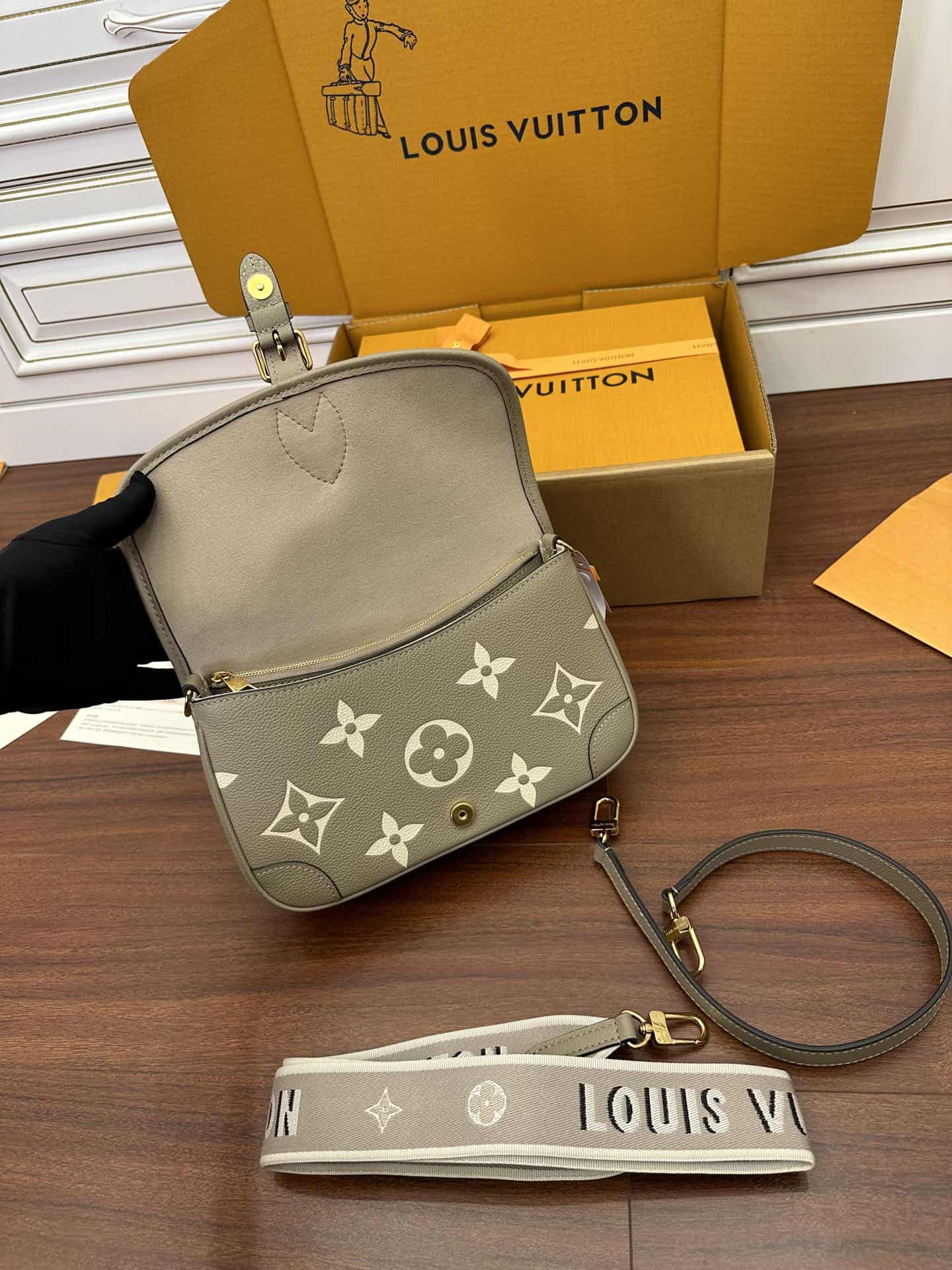 Louis Vuitton Diane Monogram Empreinte Leather M46583 Top