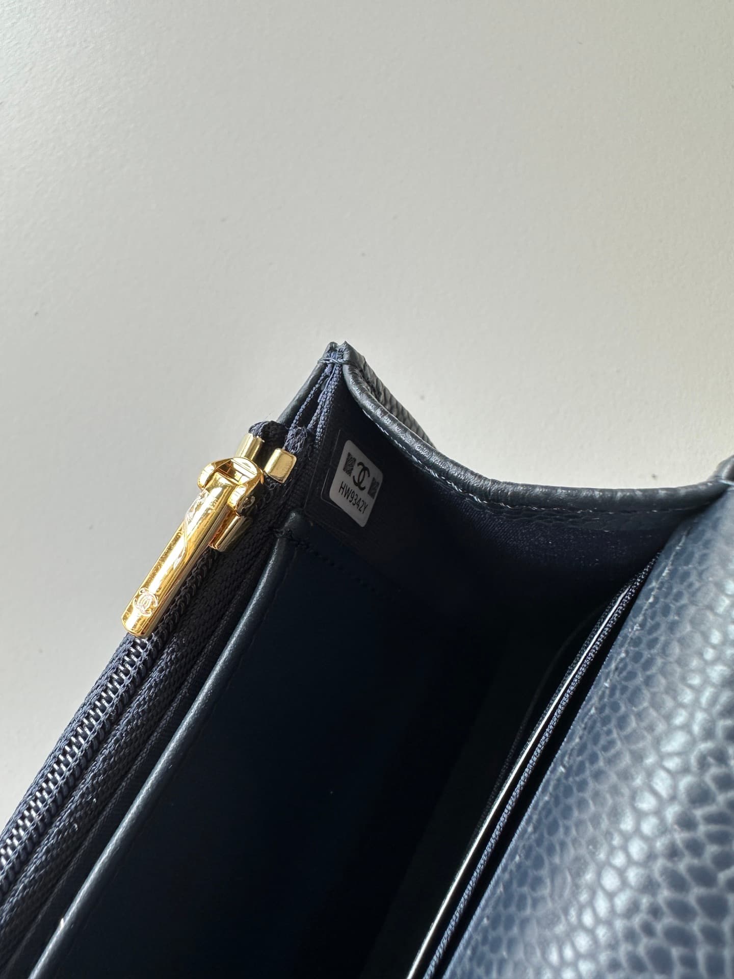 Chanel Classic Wallet on Chain Grained Shiny Calfskin & Gold-Tone Metal AP4241 Black High