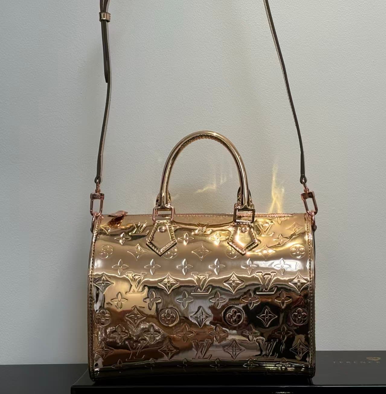 Louis Vuitton Speedy Bandoulière 25 copper Monogram Miroir canvas M26497 High