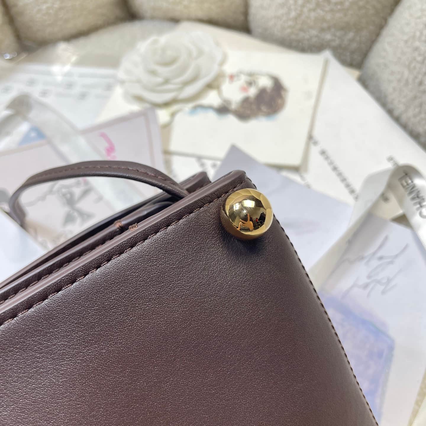 Chanel Shoulder Bag Shiny Calfskin& Gold-Tone Metal Dark Brown AS6238 High
