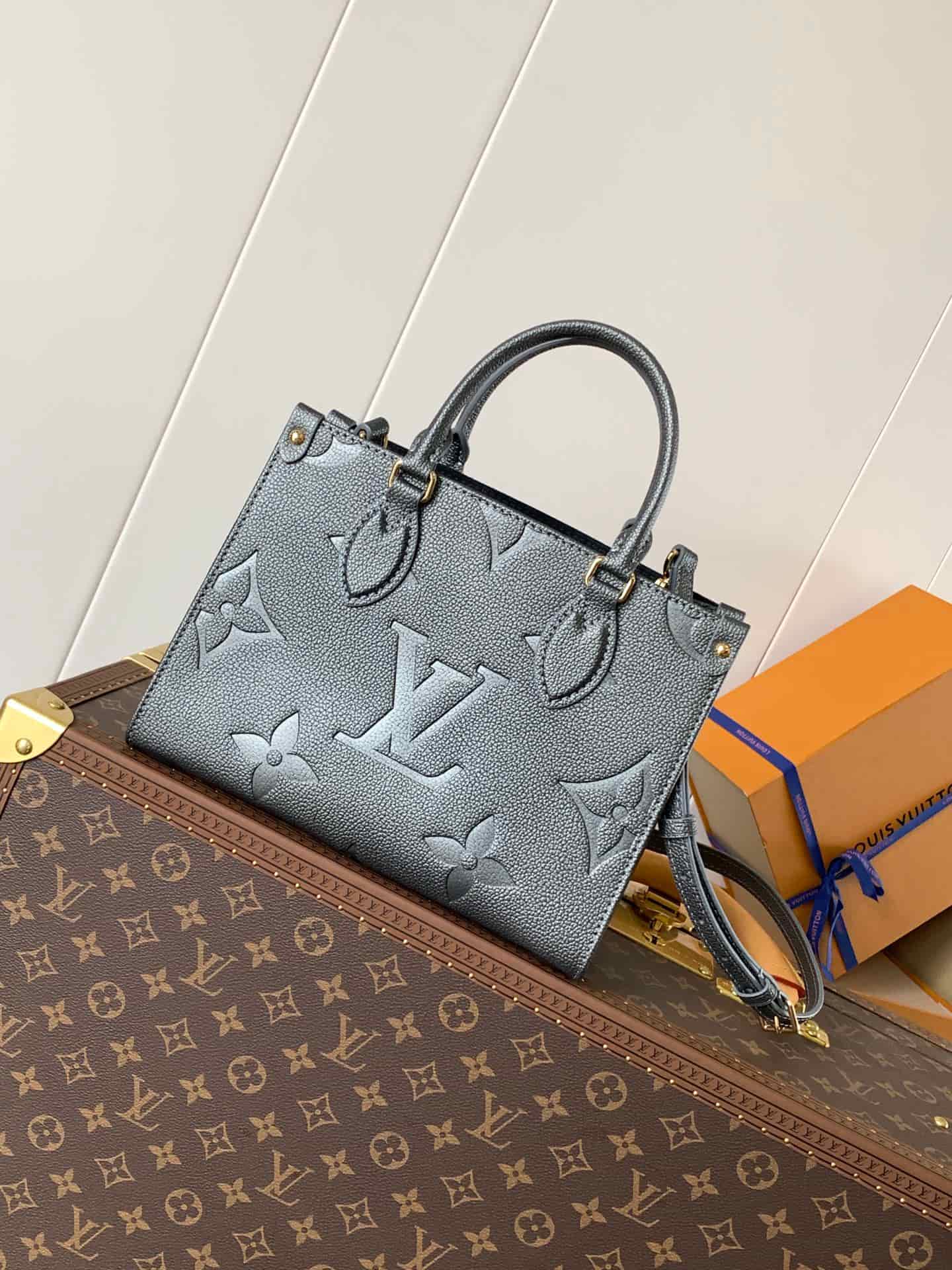 Louis Vuitton OnTheGo PM Gun metal Embossed grained cowhide leather M12886 High