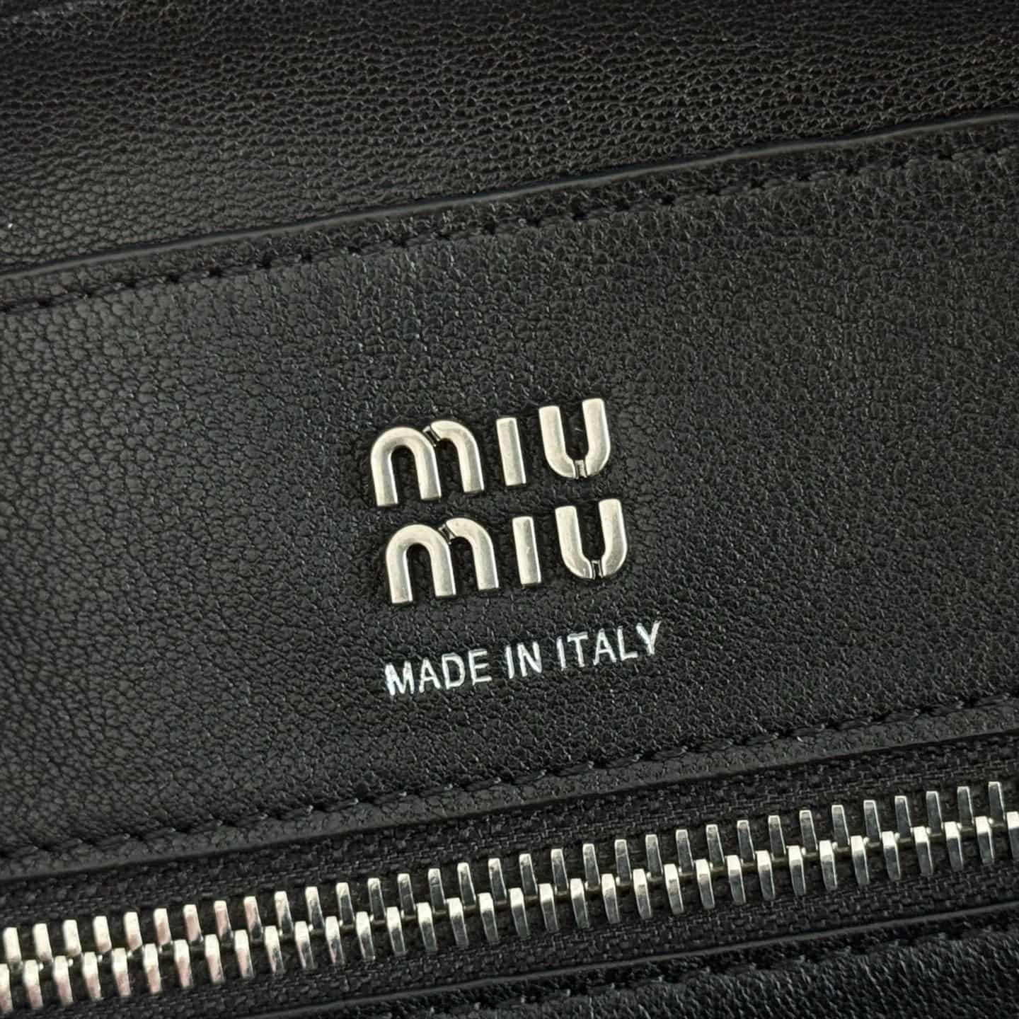 Miu Miu Vivant nappa leather bag Black 5BB200  TOP