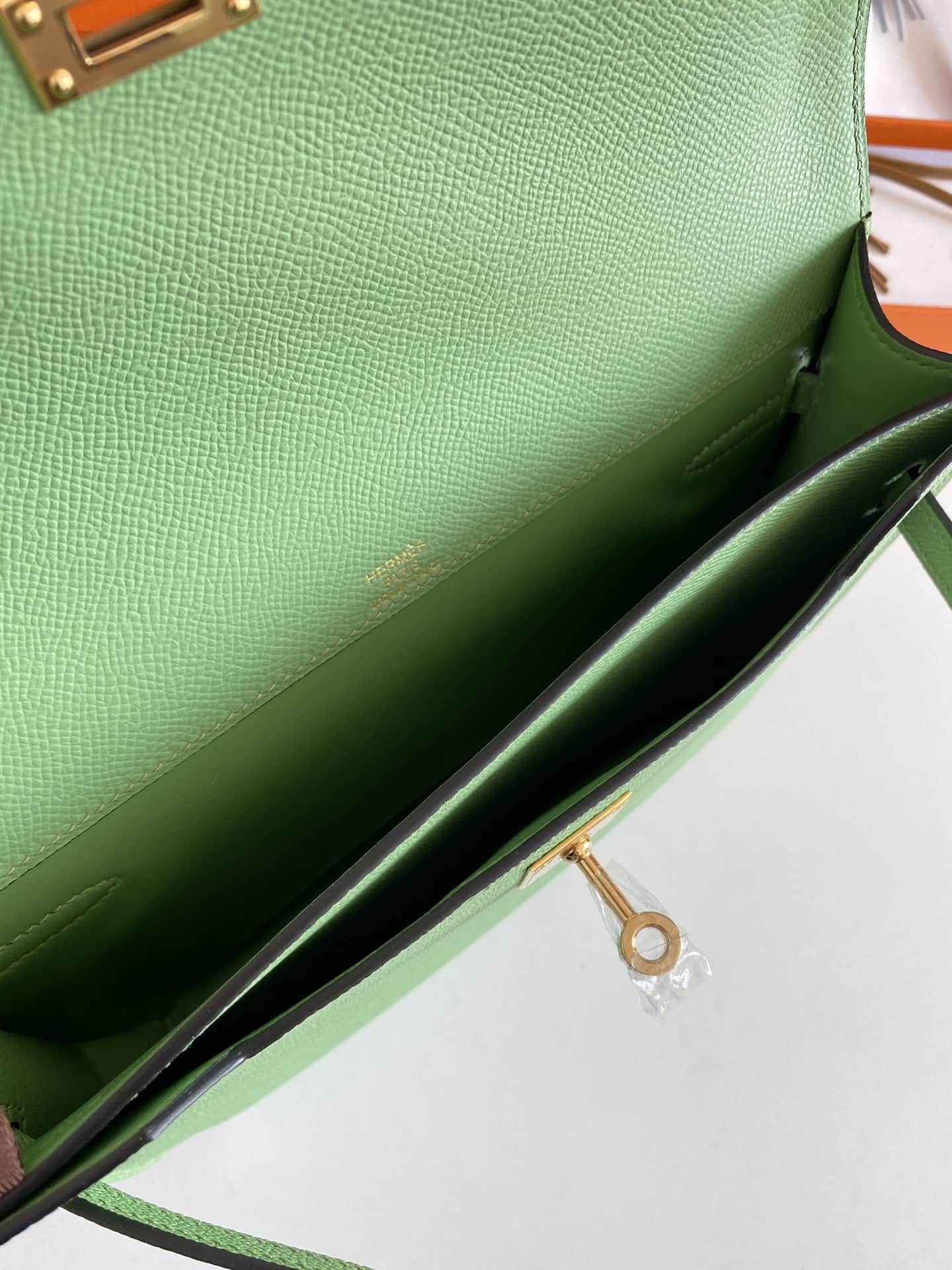 Hermes Kelly Depeches 25 Pouch Epsom Leather Vert Criquet WAX High