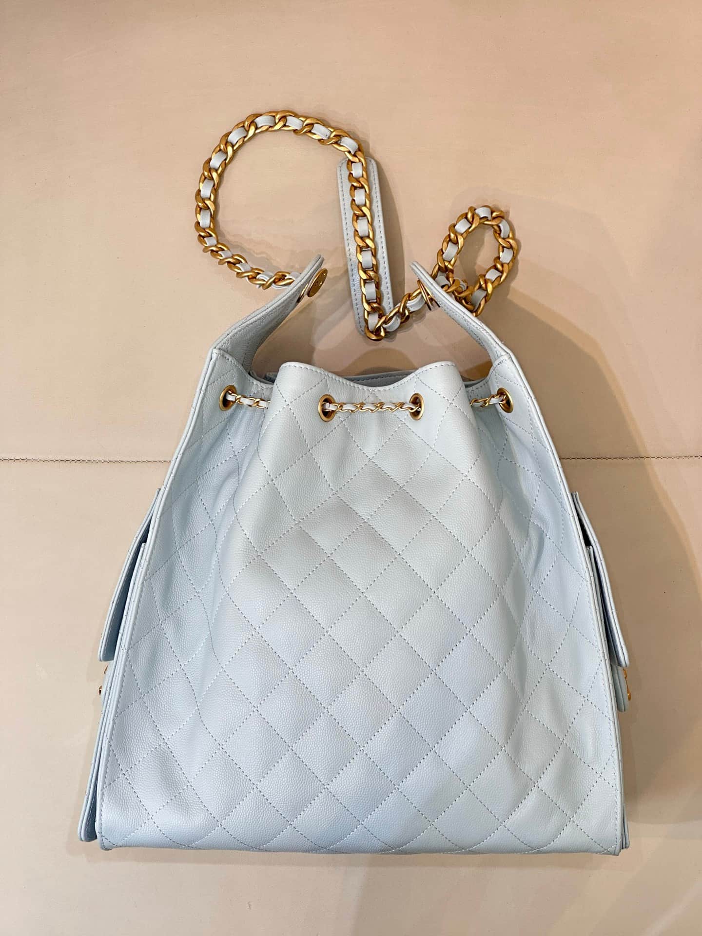 Chanel 25 Medium Hobo handbag AS5311 Grained Calfskin & Gold-tone Metal Light Blue TOP