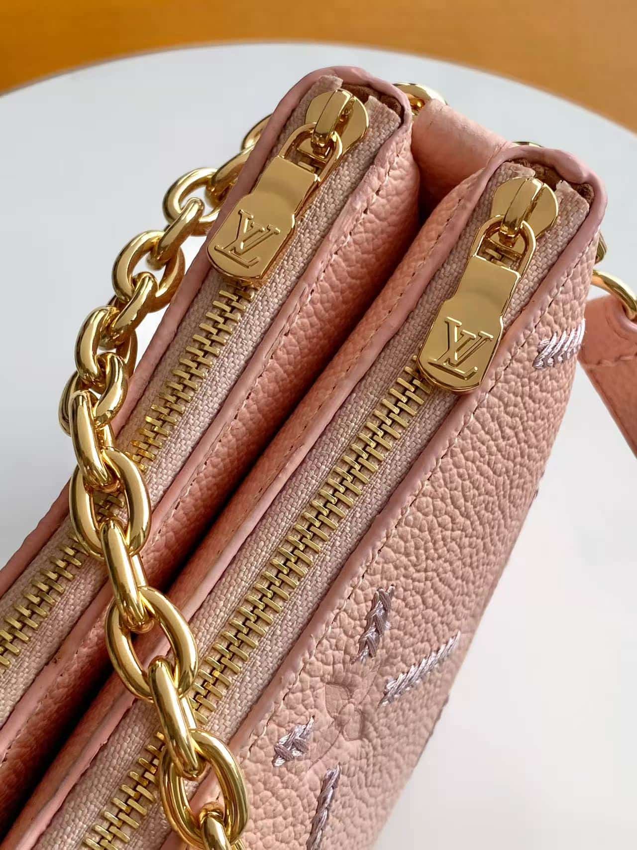 Louis Vuitton Pochette Liv Light Bliss Couture Cowhide leather M29495 High