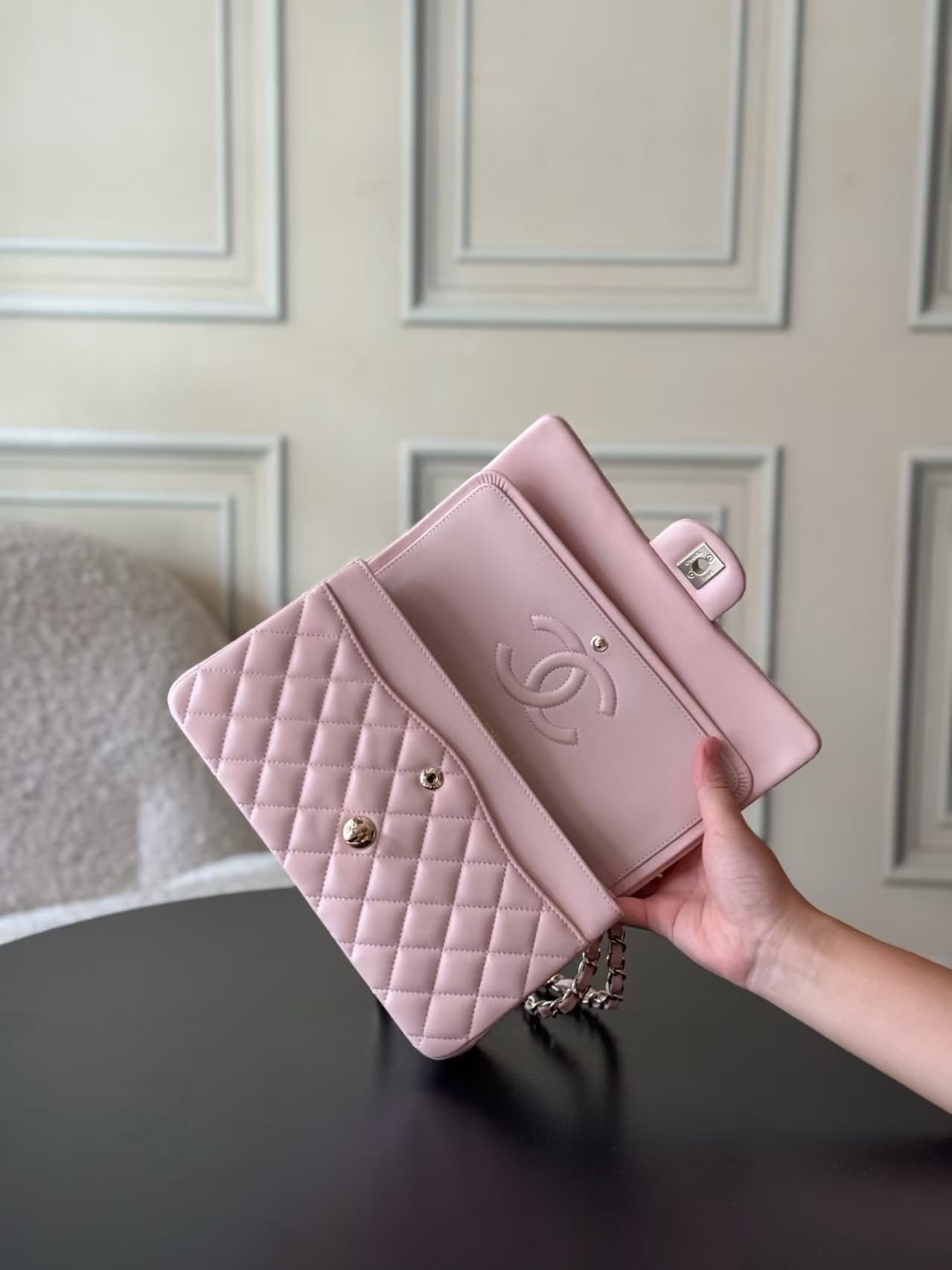 Chanel Medium CLASSIC HANDBAG Lambskin Gold-Tone Metal Pink TOP