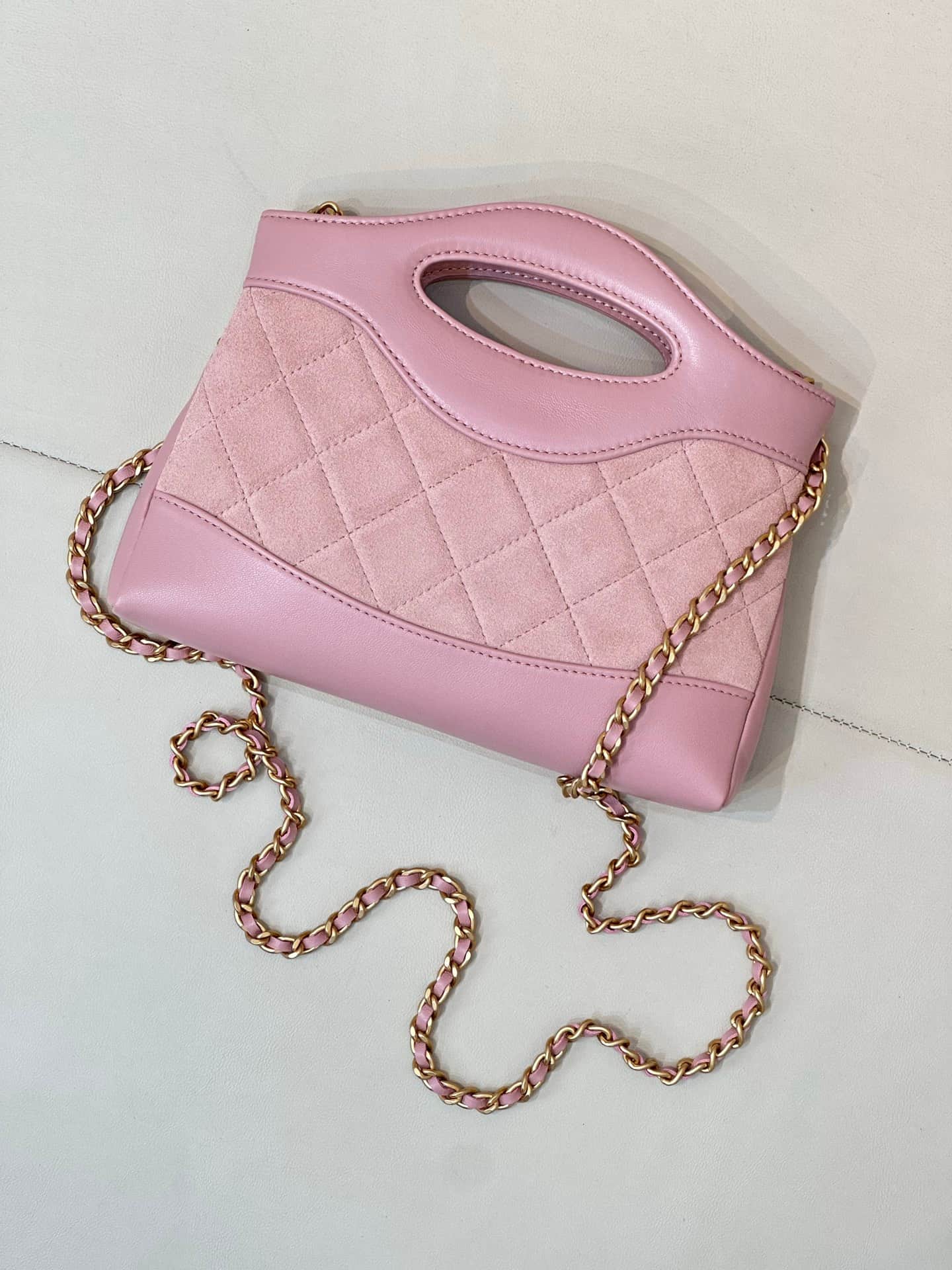 Chanel Clutch with chain Suede & Gold-Tone Metal AP3656 Pink TOP