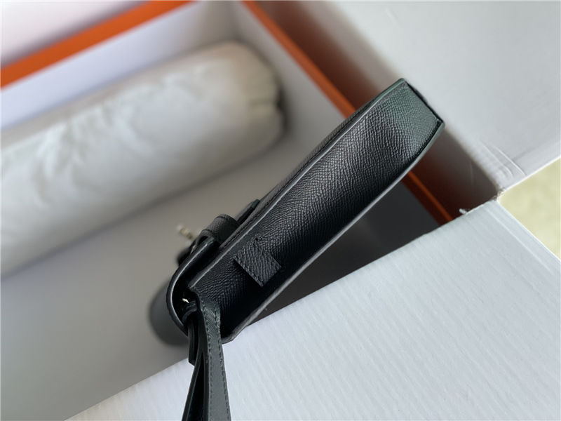 Hermes Kelly Depeches 25 Pouch Epsom Leather Black WAX High
