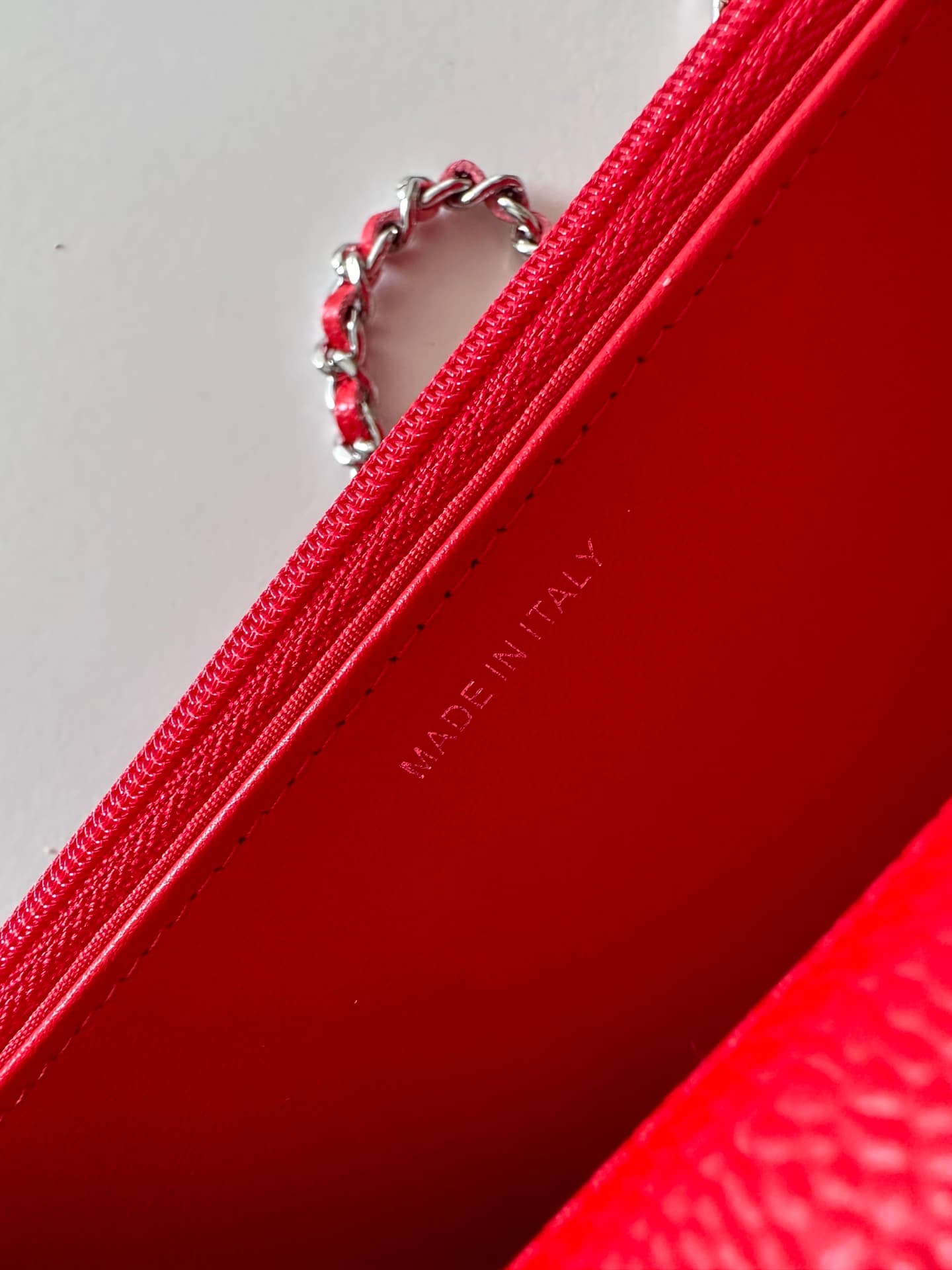 Chanel Classic Wallet on Chain Grained Shiny Calfskin & Silver-Tone Metal AP4241 Red High