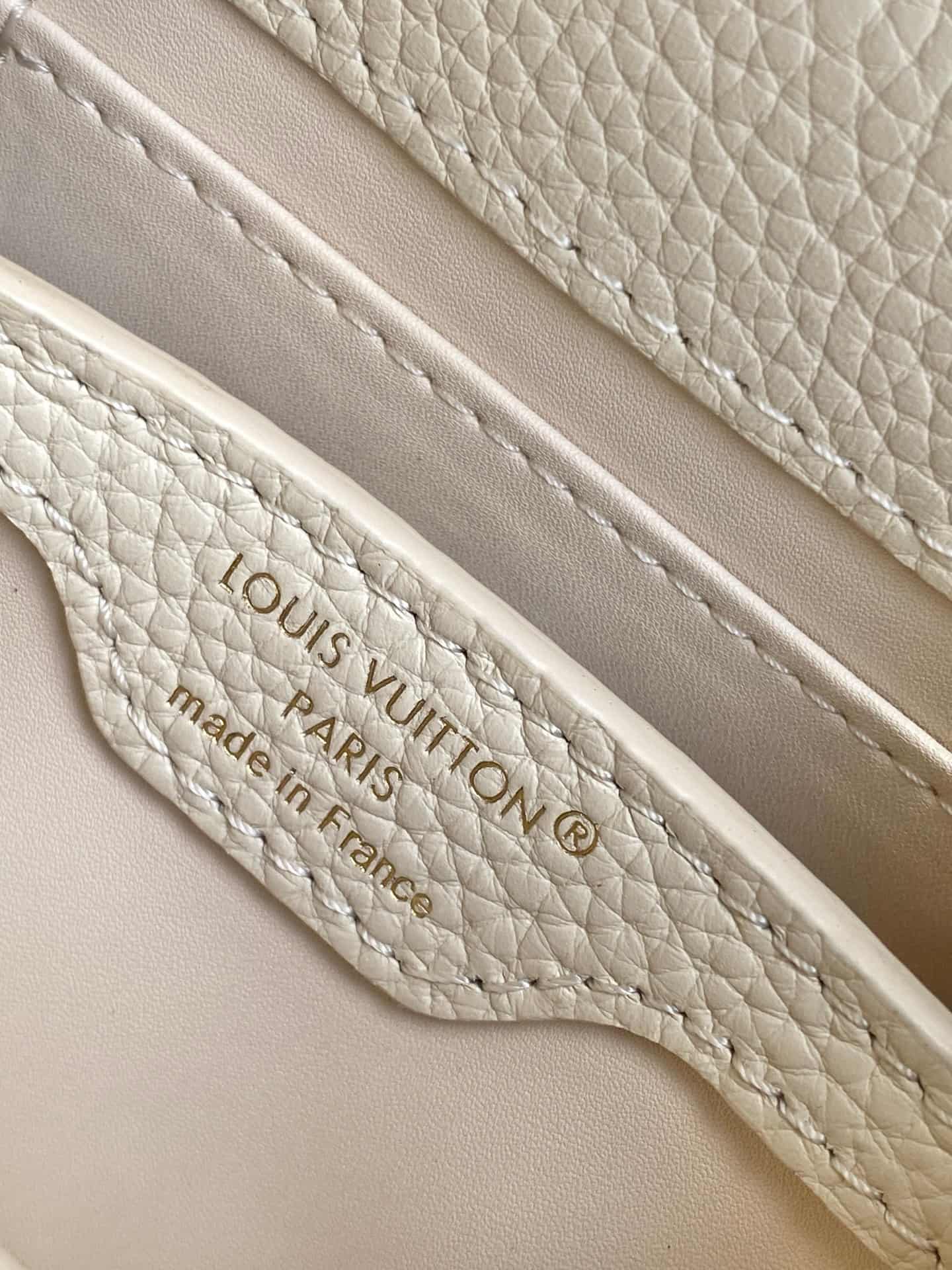 Louis Vuitton Capucines Mini Quartz/Washed Blue/Snow Taurillon leather M2A443 TOP