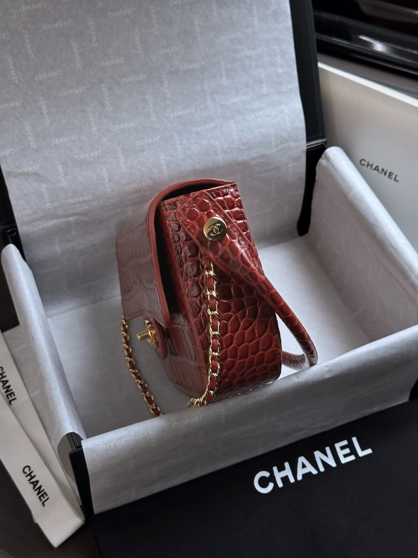 Chanel Mini Flap Bag with Top Handle Crocodile Embossed Calfskin & Gold-Tone Metal Red AS6424 A