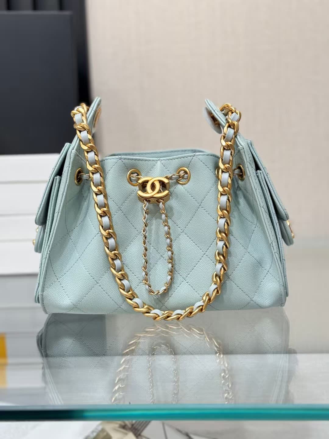 Chanel 25 Mini Hobo handbag AS5631 Grained calfskin & gold-tone metal Light-Blue A