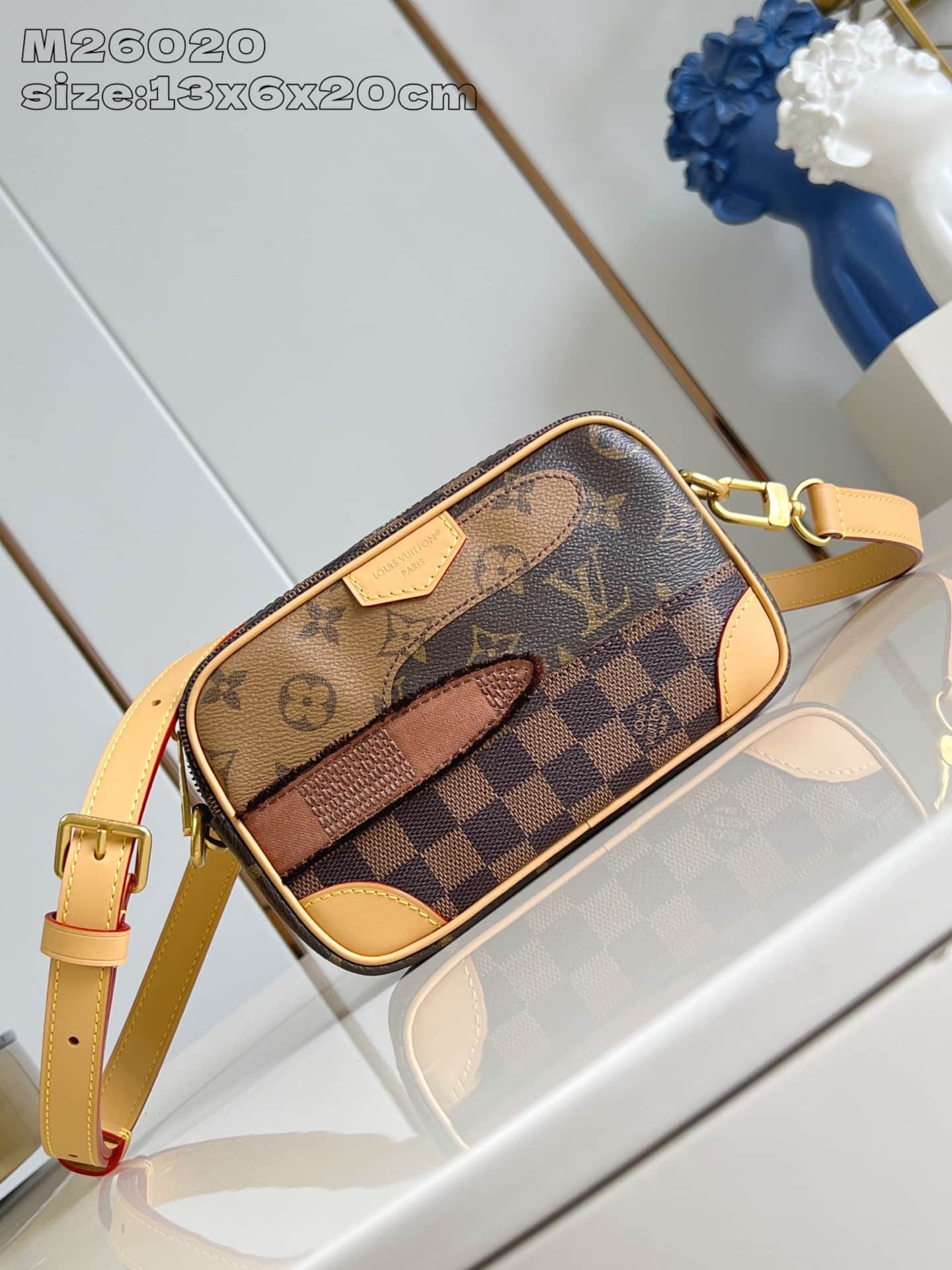 Louis Vuitton Trocadéro Wearable Wallet M26020 Brown High