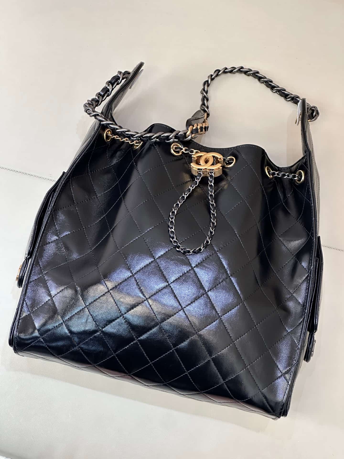 Chanel 25 Medium Hobo handbag AS5311 Shiny Calfskin  &Gold with Silver-tone Metal Black TOP
