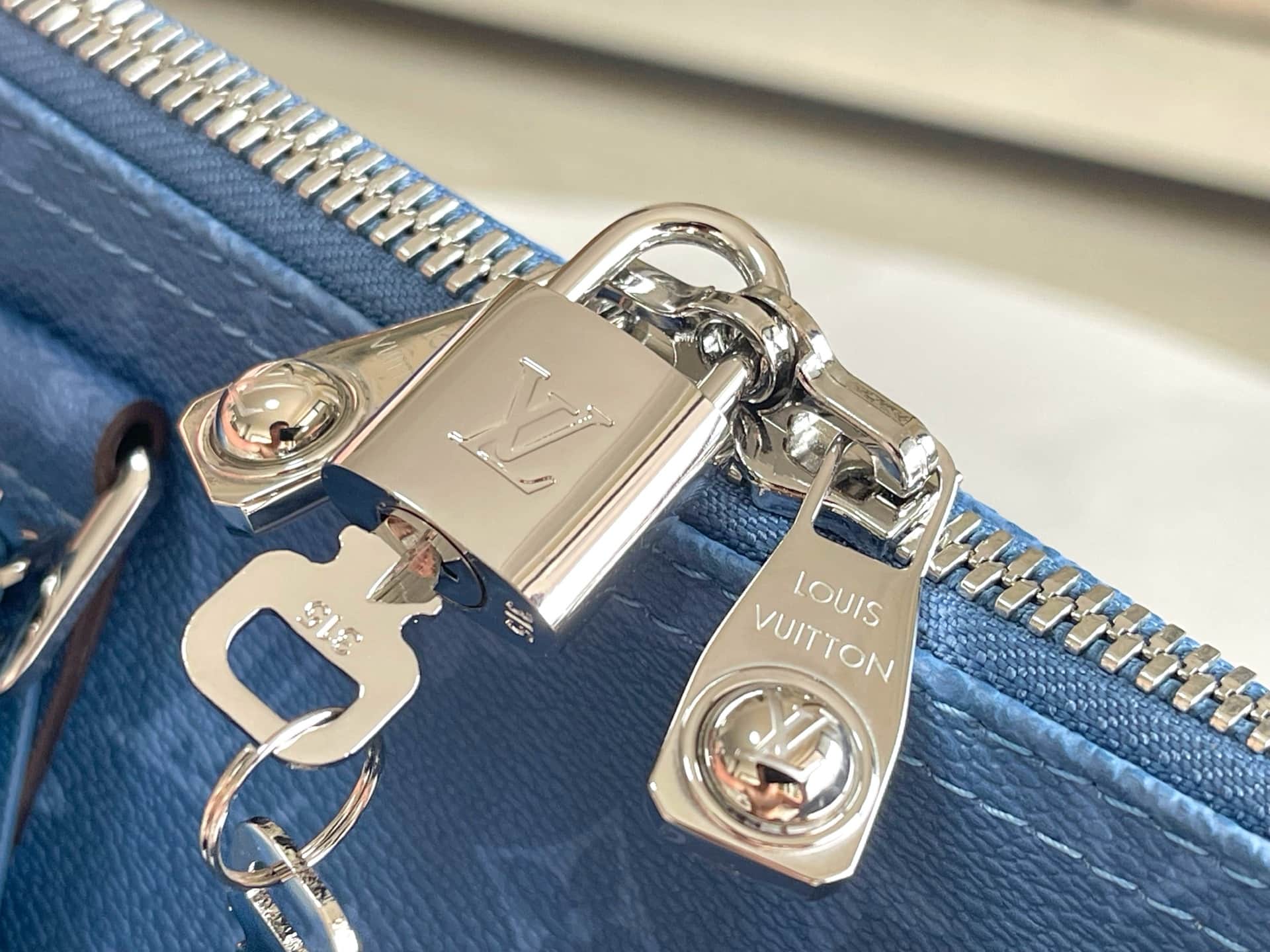 Louis Vuitton Keepall Bandoulière 50 Blue Monogram Pigment coated canvas M28227 TOP