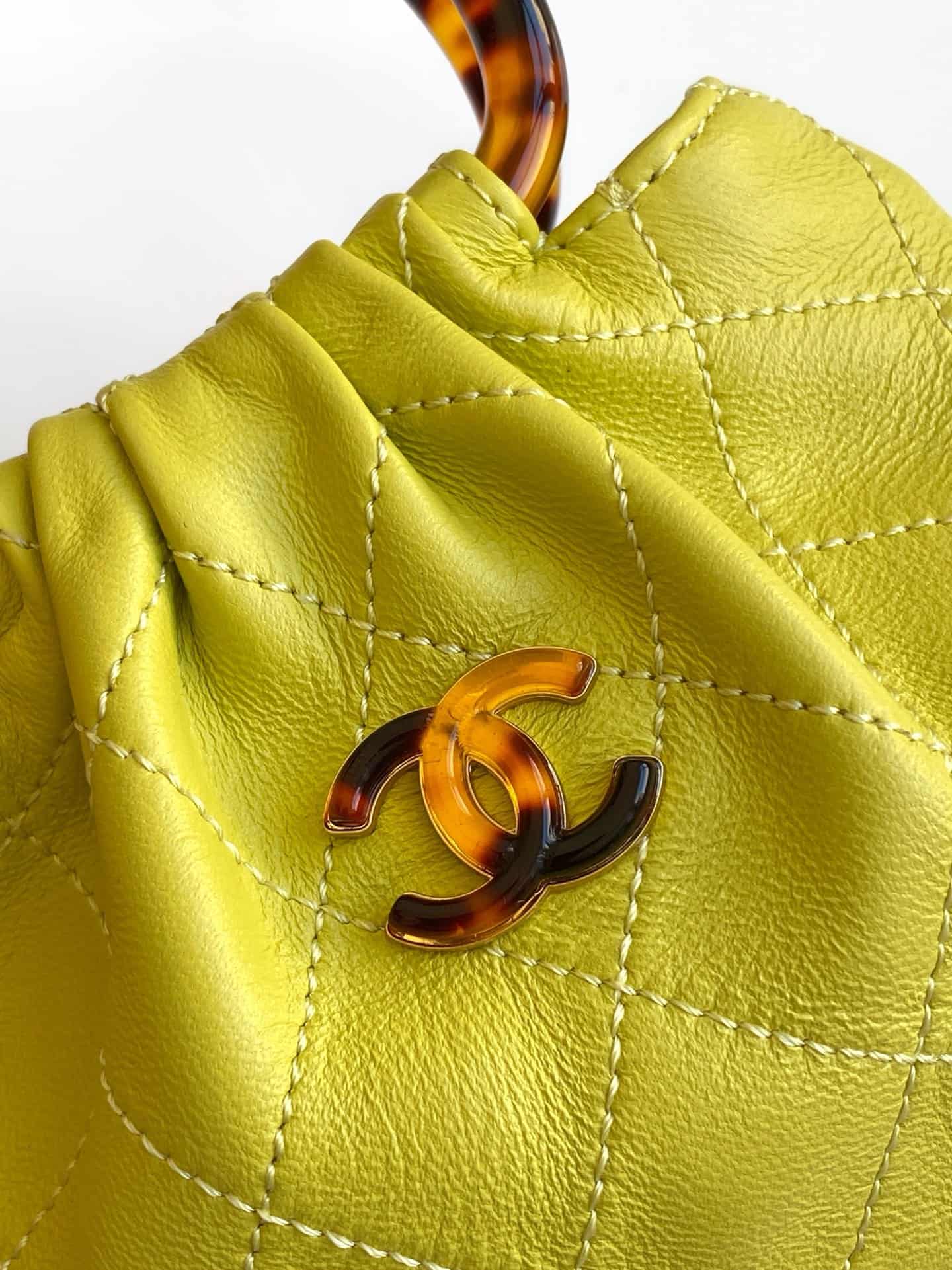 Chanel Mini Hobo Bag Lambskin-Shell Effect Plexi & Gold-Tone Metal Yellow AS4981 High