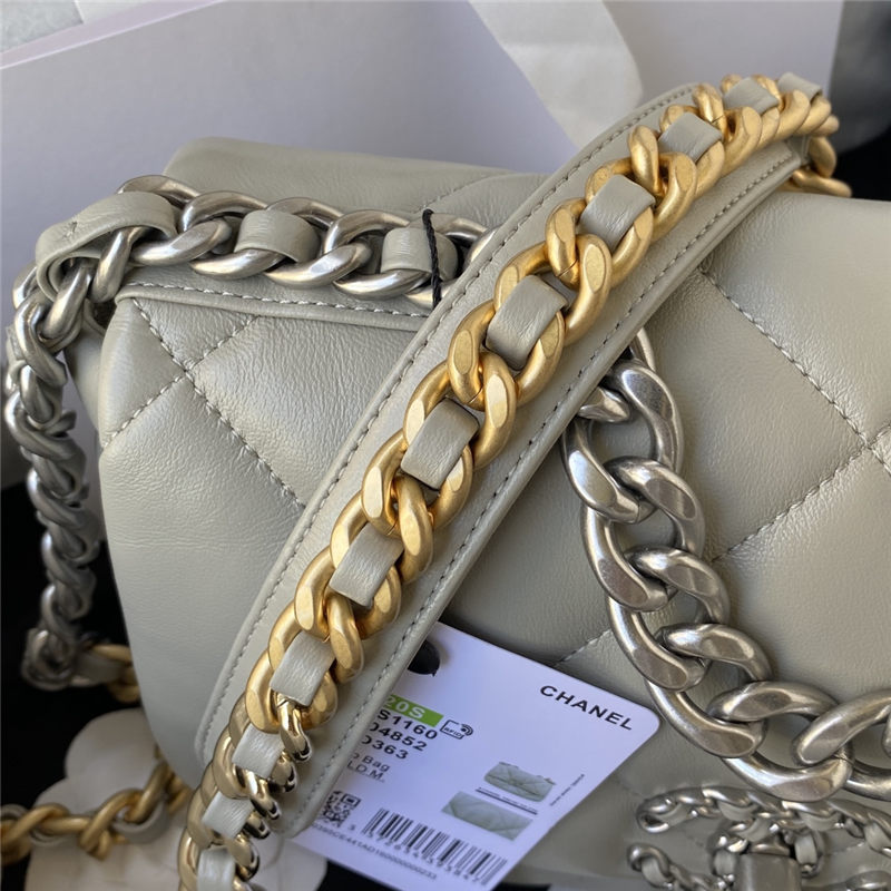 Chanel 19 Flap Bag Lambskin Grey Silver High