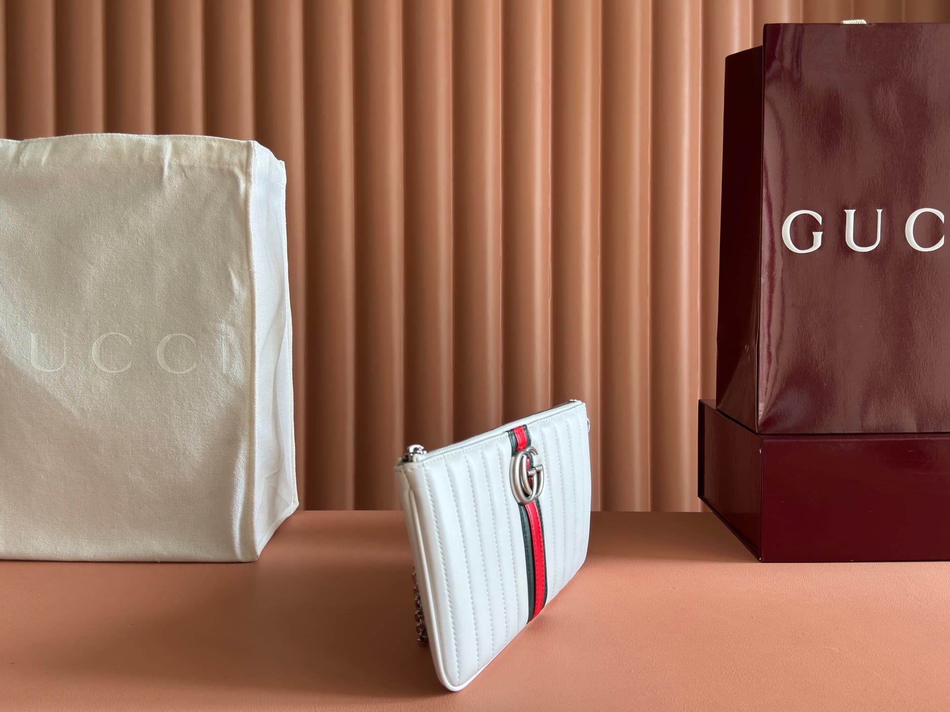 Gucci GG Marmont pouch with strap White vertical matelassé nappa leather A006X2 High