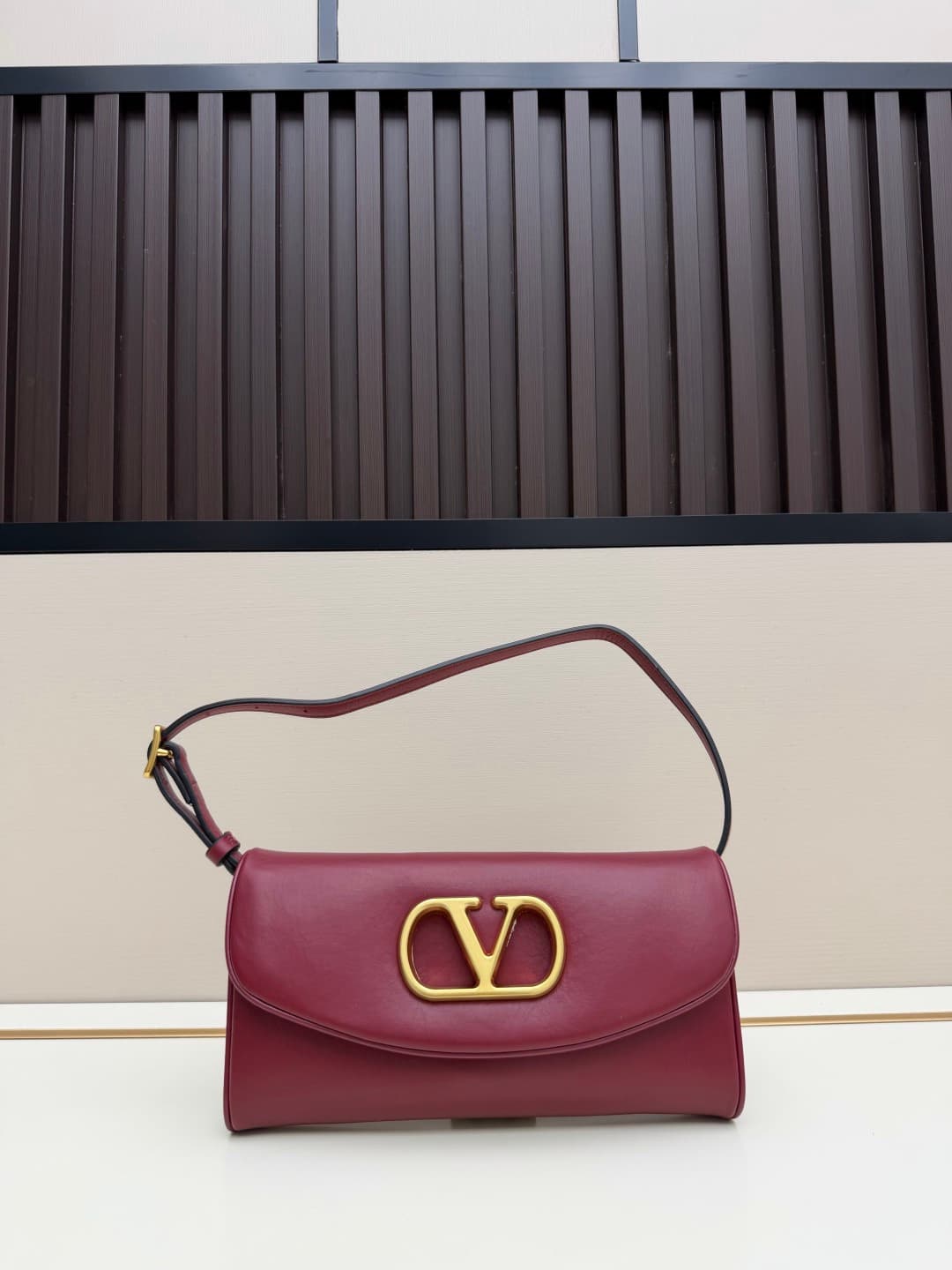 Valentino Garavani Devain Small Nappa Shoulder Bag Burgundy High