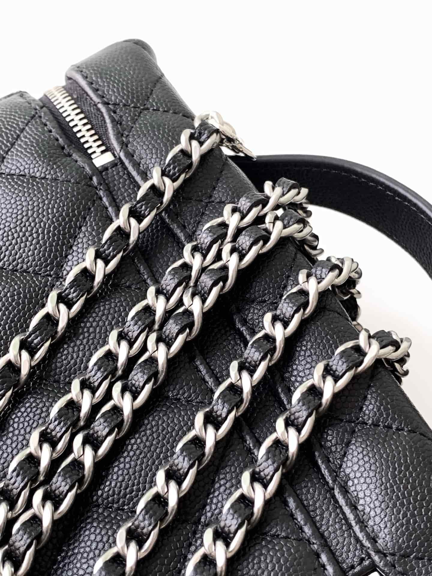 Chanel VANITY WITH CHAIN AP4407 Grained Calfskin & Silver-Tone Metal Black High
