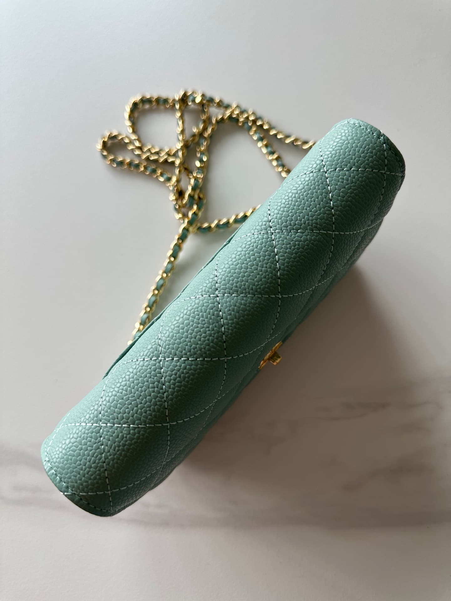 Chanel Classic Wallet on Chain Grained Shiny Calfskin & Gold-Tone Metal AP4241 Light Green High