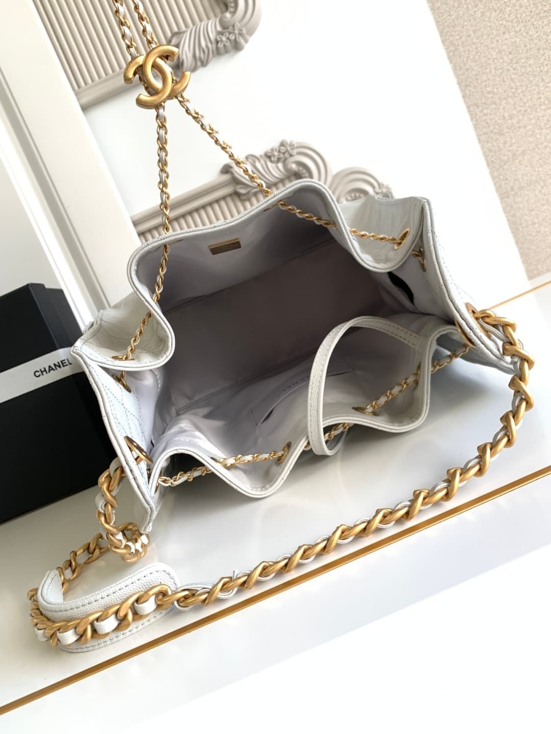 Chanel 25 Medium Hobo Medium handbag AS5311 Grained Calfskin & Gold-tone Metal Light Grey A