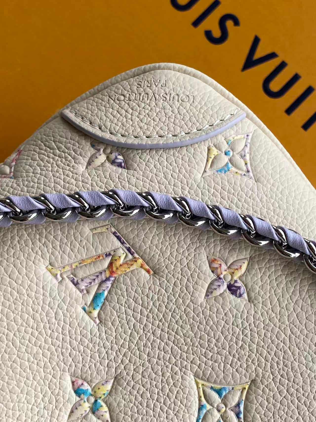 Louis Vuitton Nano Boulogne Monogram Empreinte Link Quartz Cowhide leather M29779 High