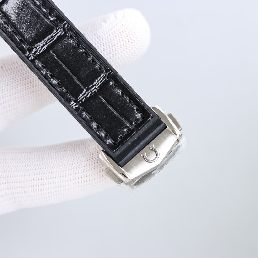 Omega Constellation Co-Axial Master Chronometer Watch TOP