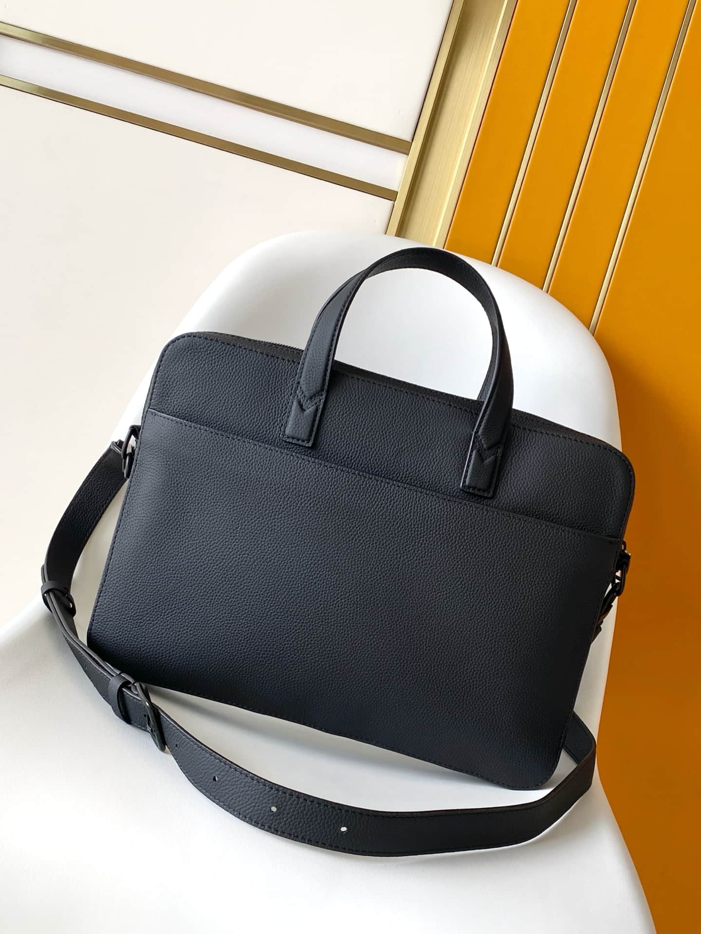 Louis Vuitton Gate Briefcase Black Waxy calfskin M15258 High
