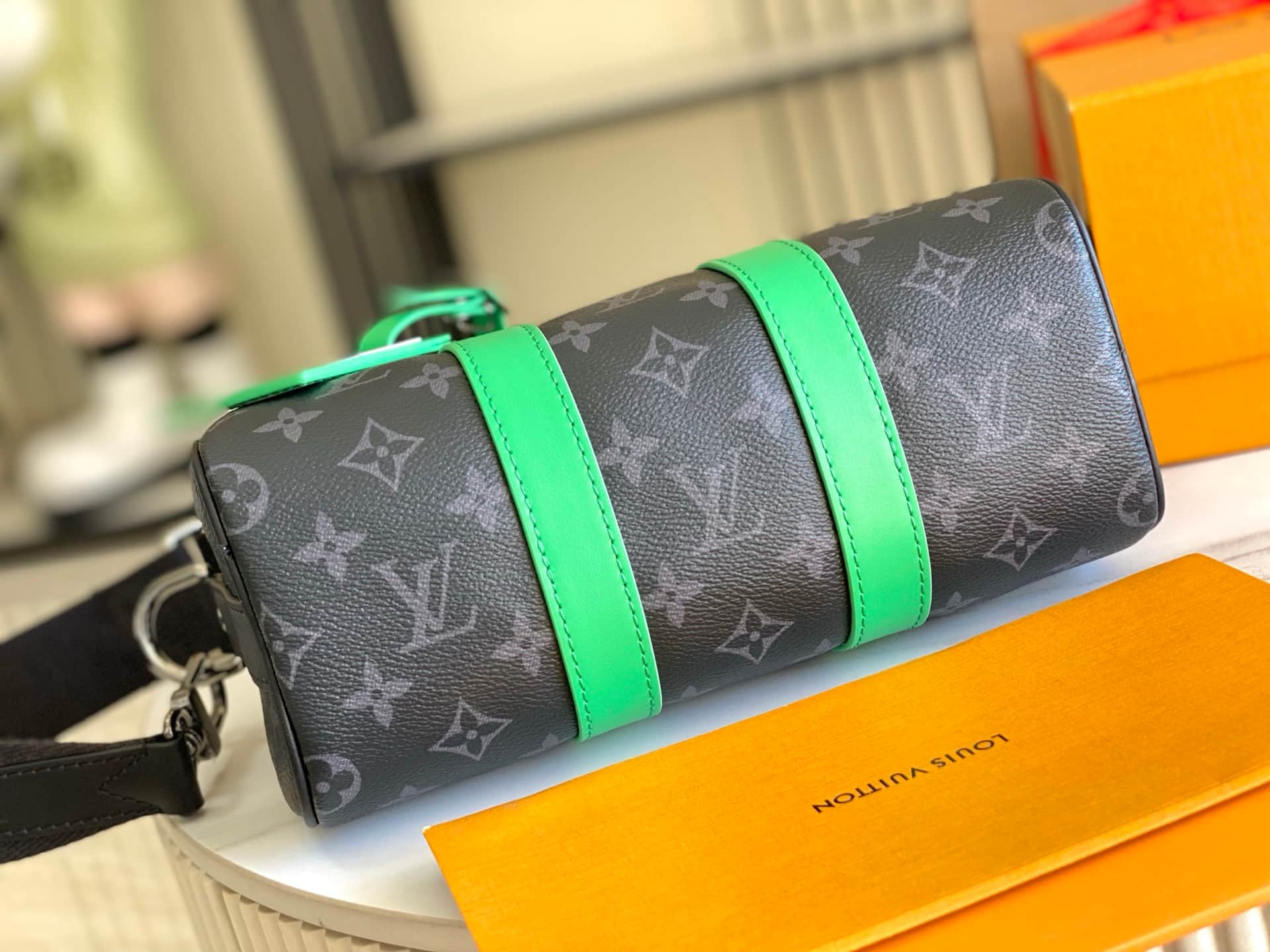 Louis Vuitton Keepall Bandoulière 25 Monogram Eclipse coated canvas M25885 Bamboo Green TOP