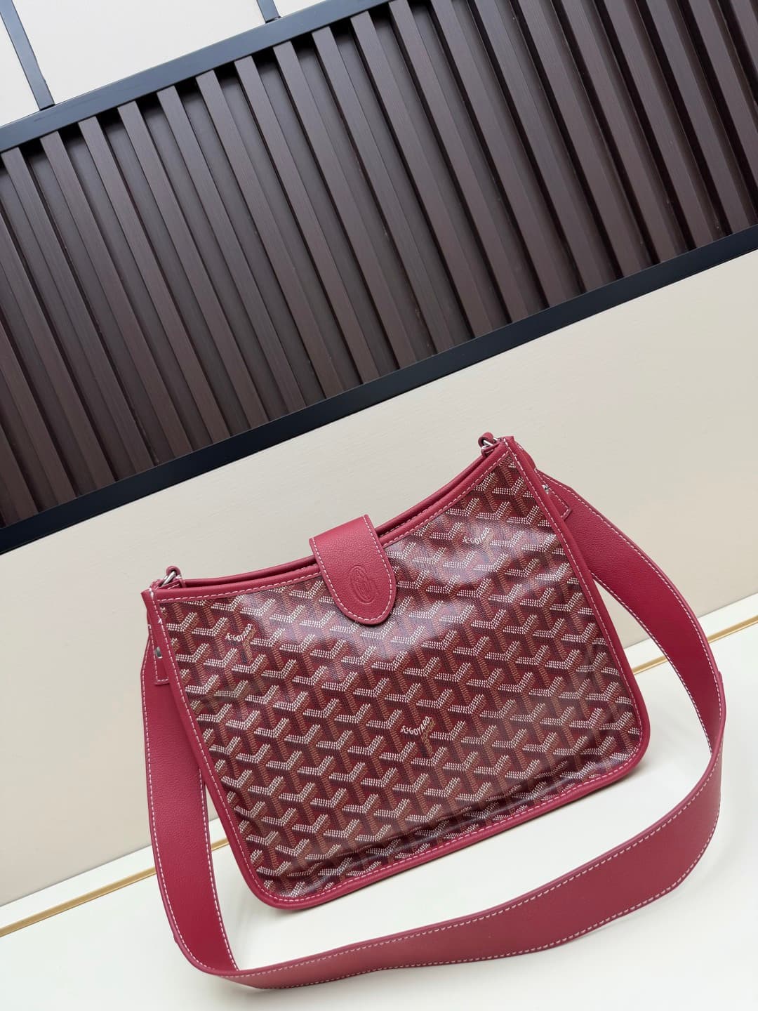 Goyard Musette PM bag in burgundy Goyardine canvas Mid