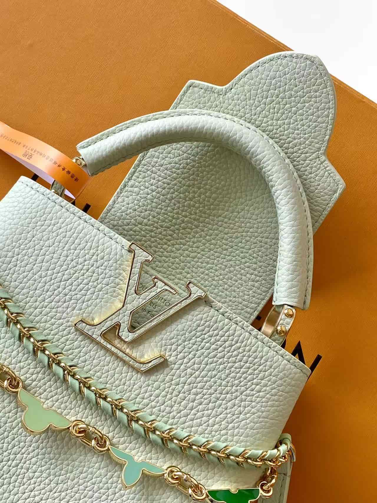 Louis Vuitton Capucines Mini Minty Taurillon leather M29951 TOP