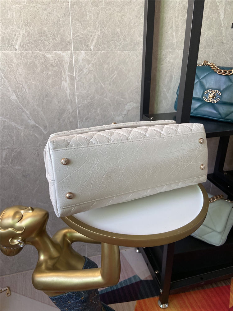 Medium FLAP BAG WITH TOP HANDLE Shiny Calfskin Gold Metal High