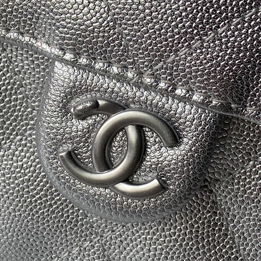 Chanel 25 Small Hobo handbag AS5293 Grained Calfskin &Silver-Tone Metal Silver A