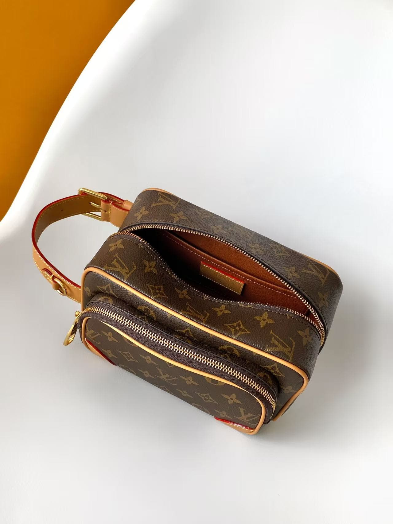 Louis Vuitton Locker Dopp Kit Cargo Monogram Archive coated canvas M2A501 High