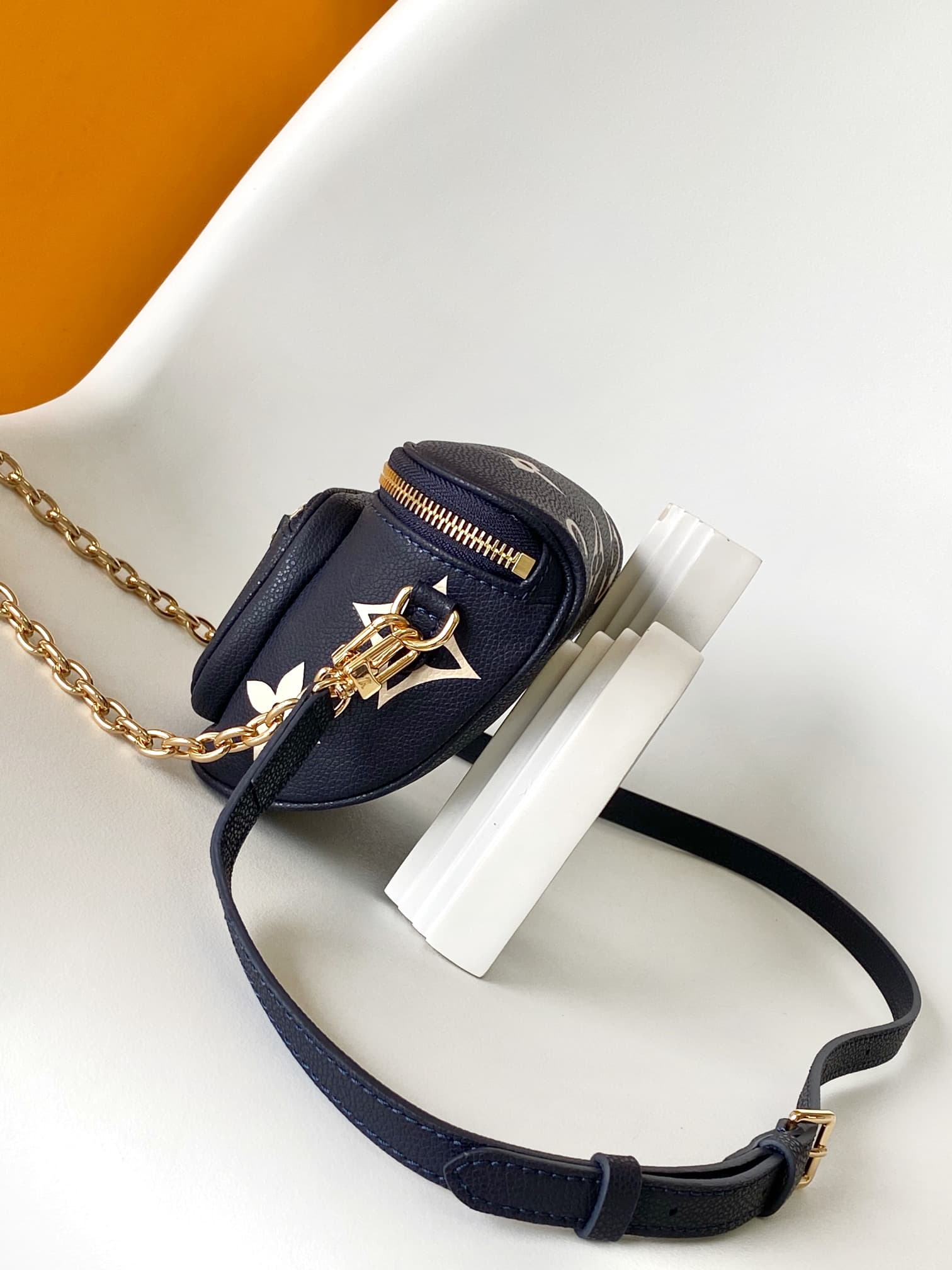 Louis Vuitton Mini Bumbag Empreinte Monogram Giant M85636 High
