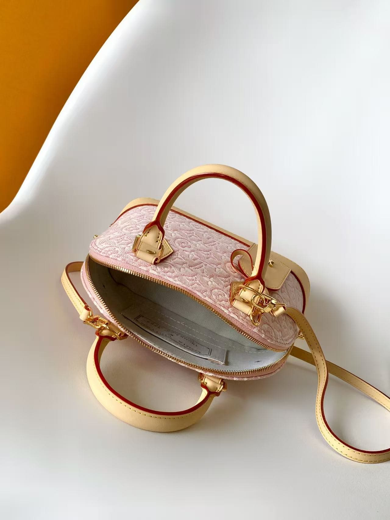 Louis Vuitton Alma BB Monogram Emblème Rose Ruban M2A378 High
